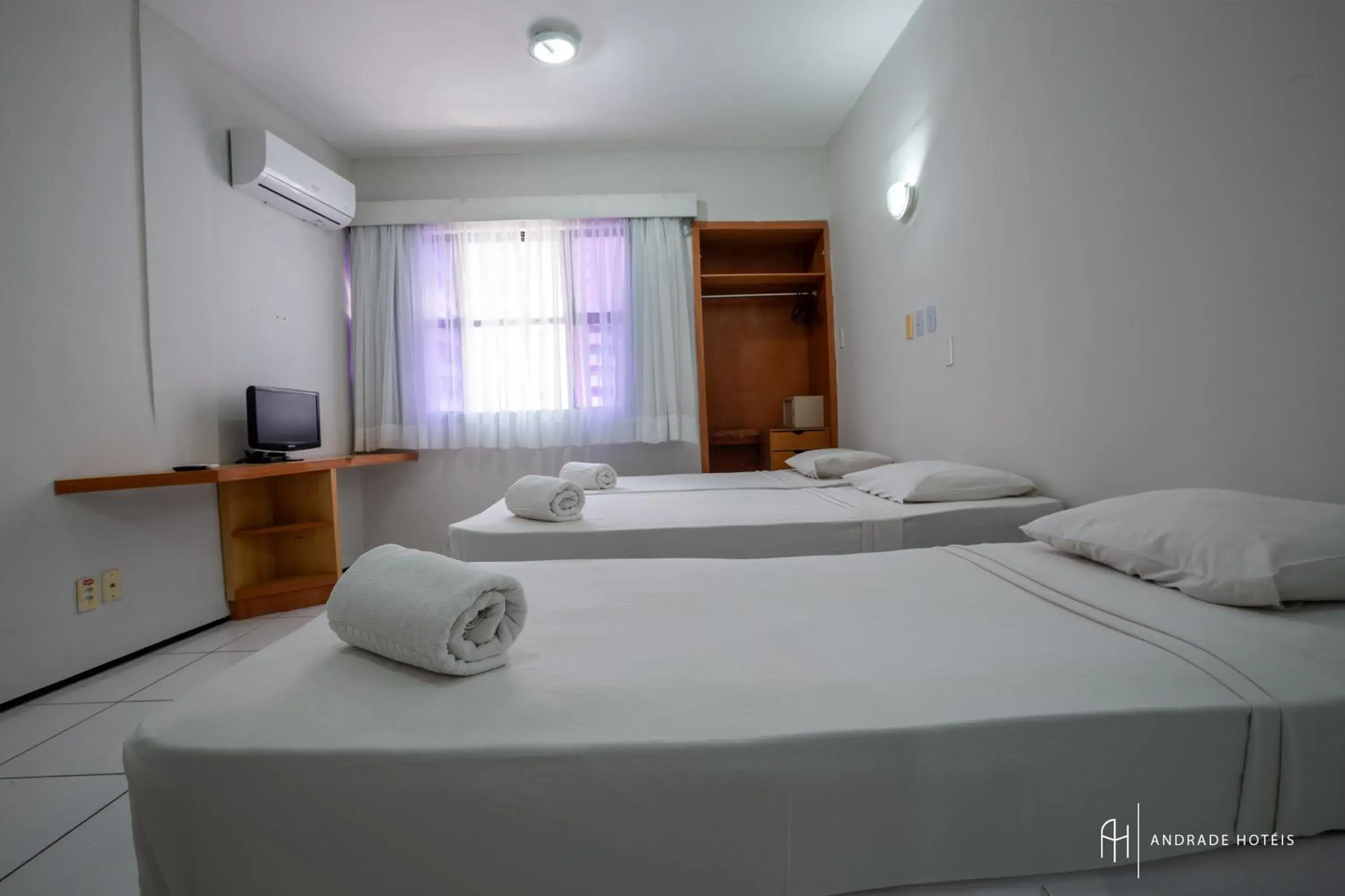 Bedroom, Bed in Rede Andrade Coimbra Bedroom, Bed in Rede Andrade Coimbra