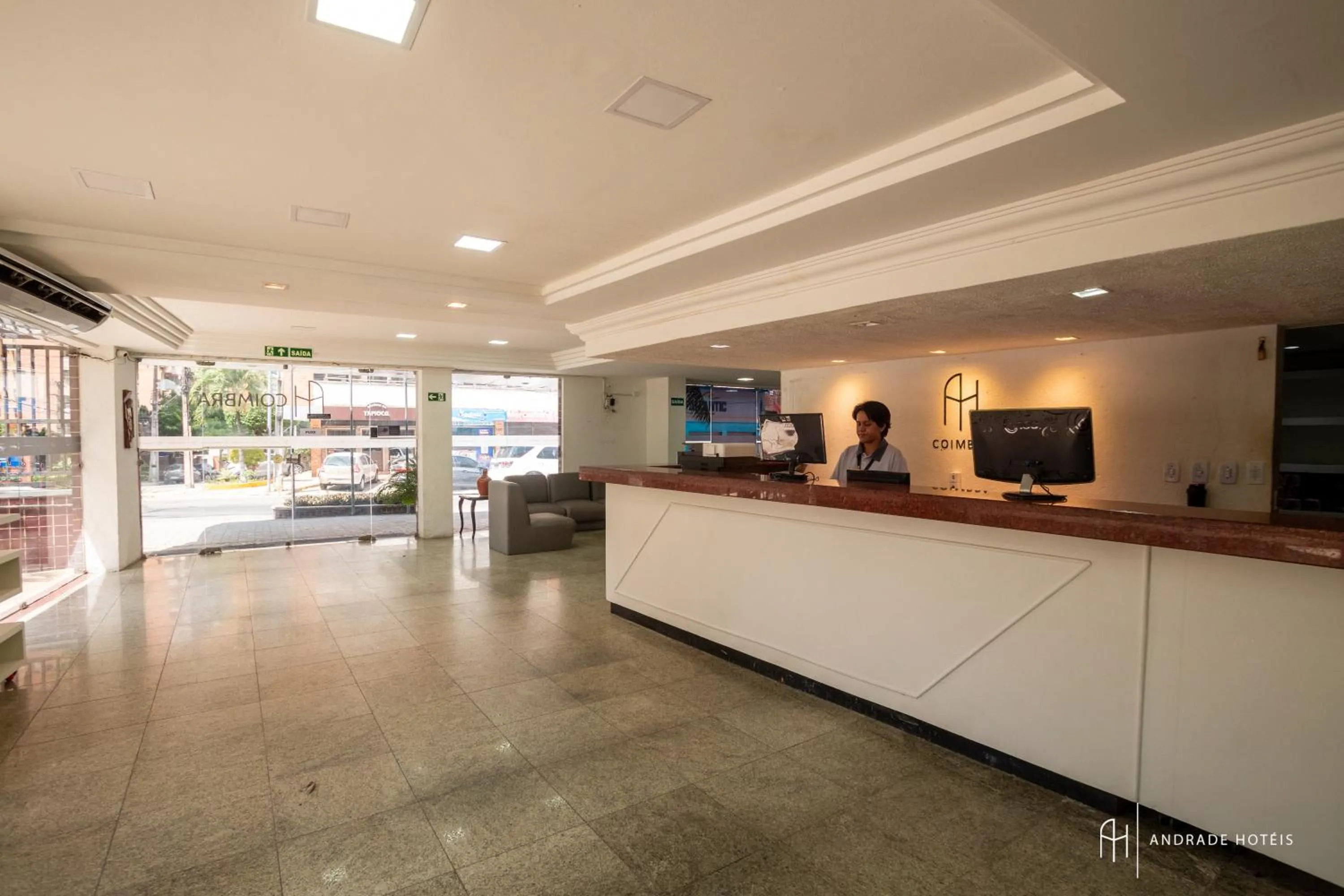 Lobby or reception in Rede Andrade Coimbra