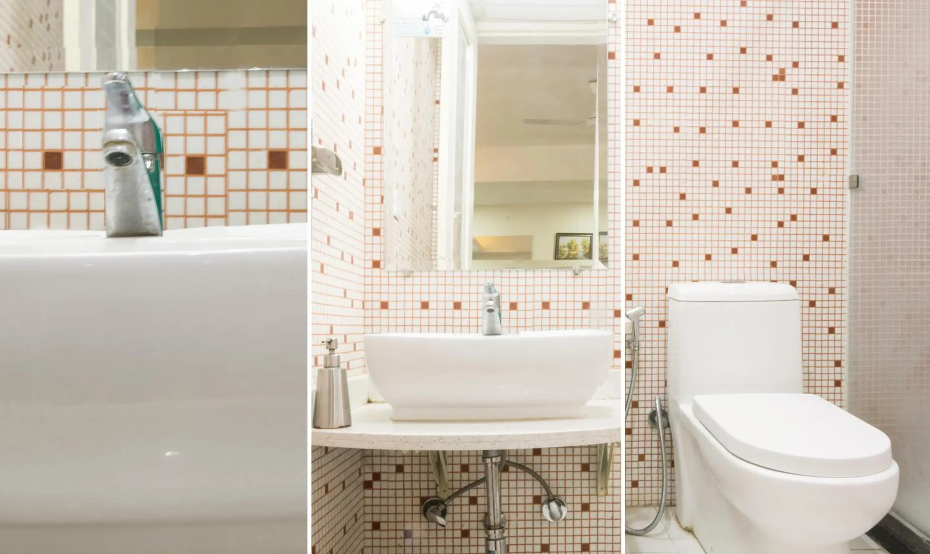 Bathroom in Treebo House Inn Bathroom in Treebo House Inn