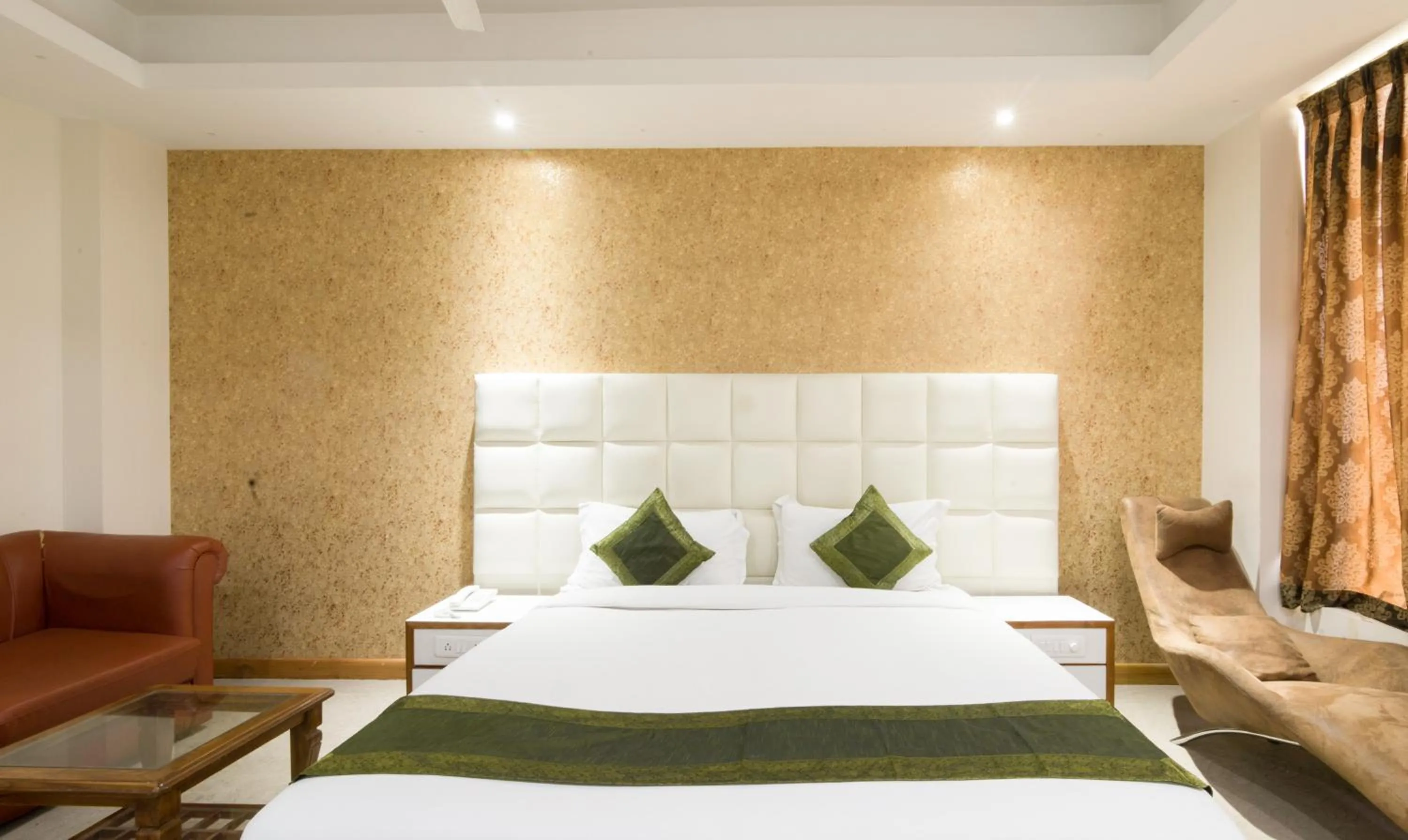 Bedroom, Bed in Treebo House Inn