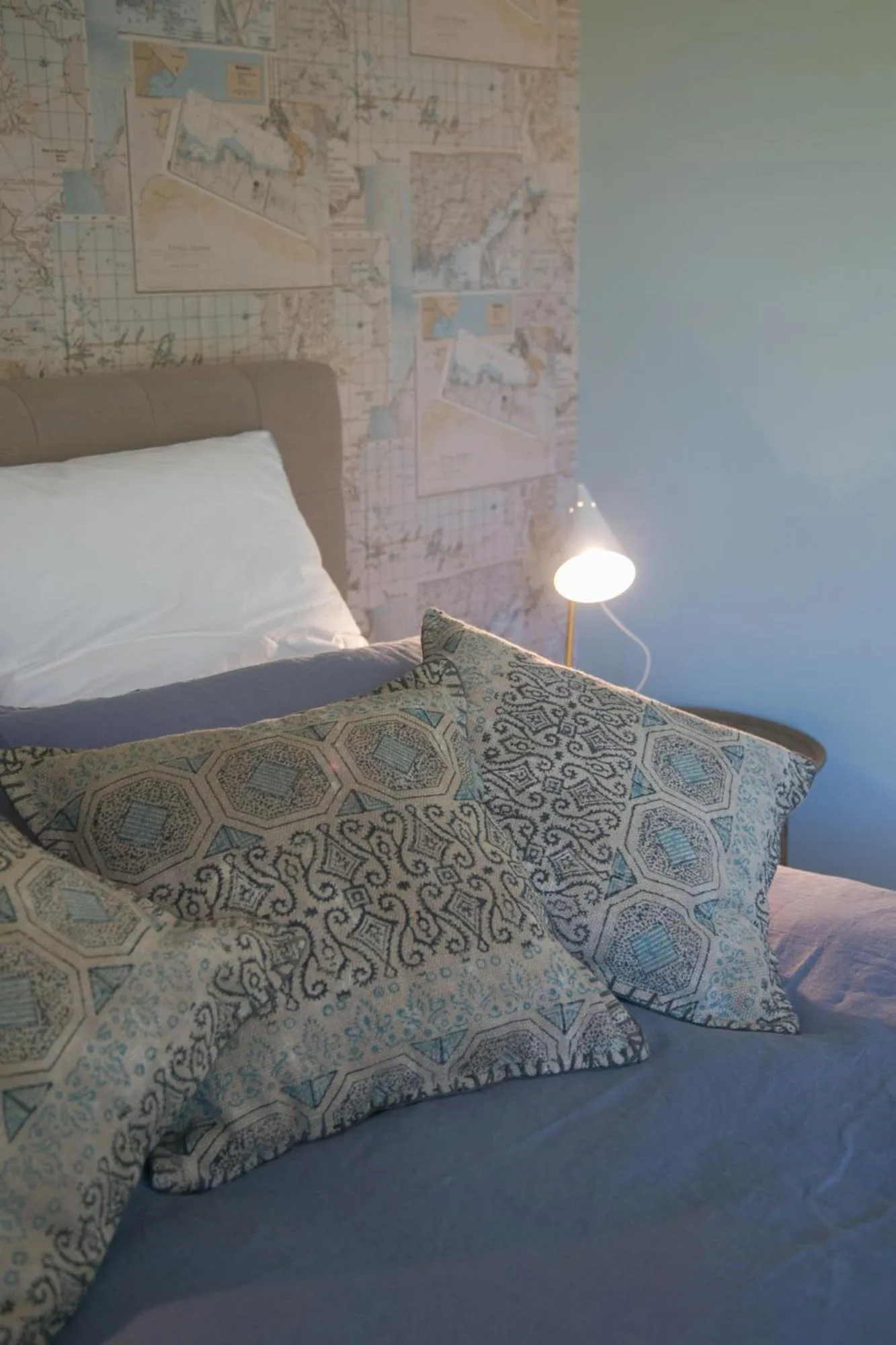 Decorative detail in Les Dames de Nage