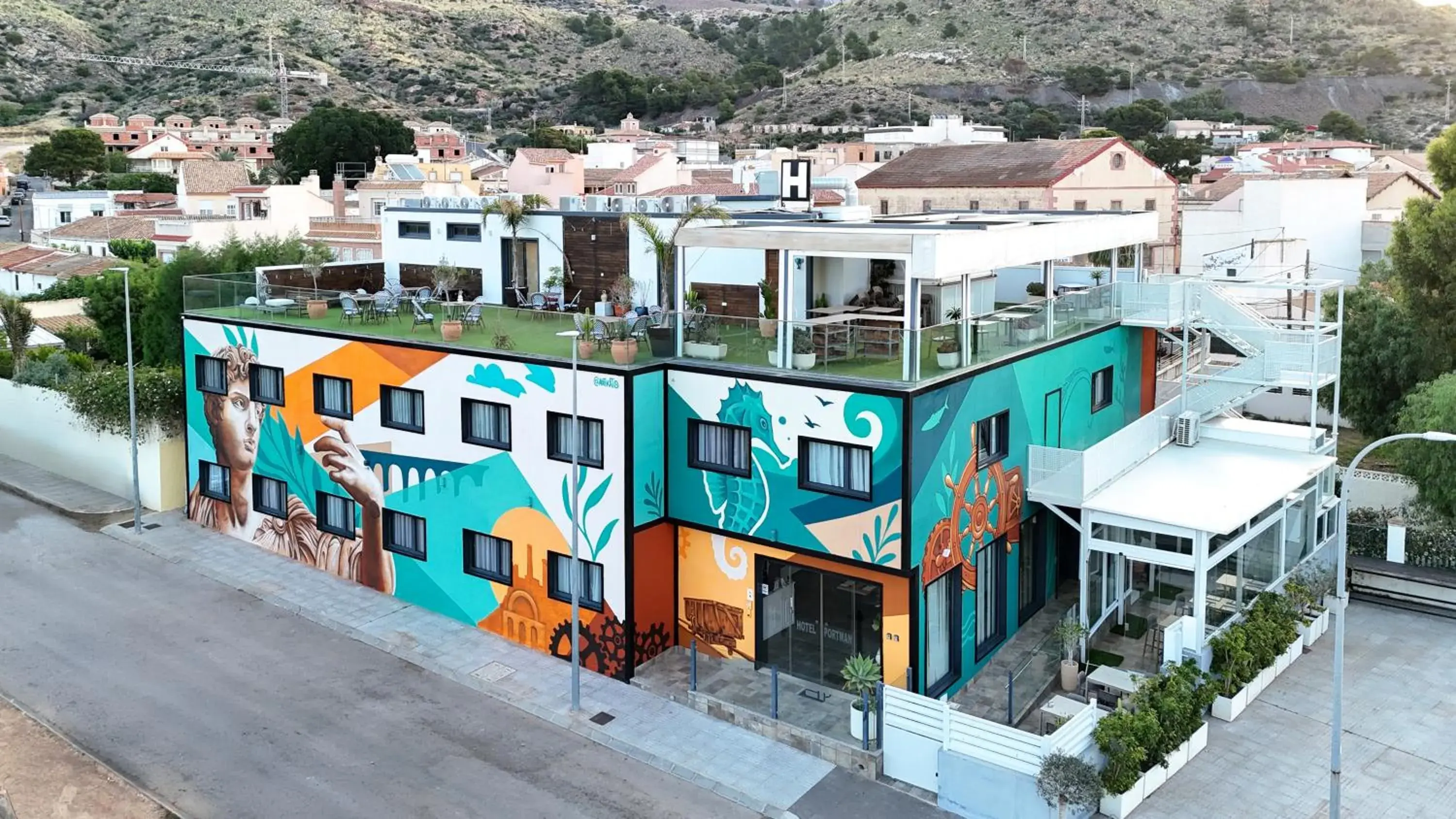 Property building in Hotel Portmán Property building in Hotel Portmán