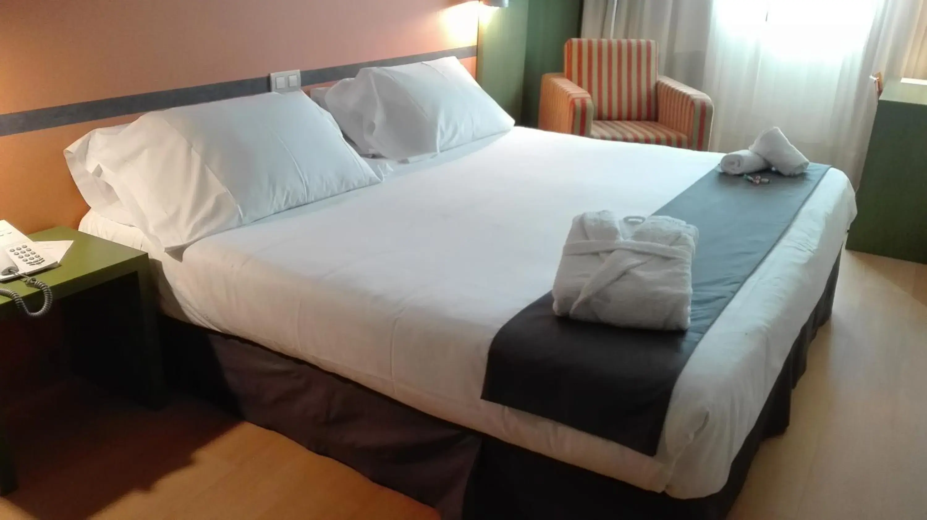 Day, Bed in Hotel Naval Sestao Day, Bed in Hotel Naval Sestao
