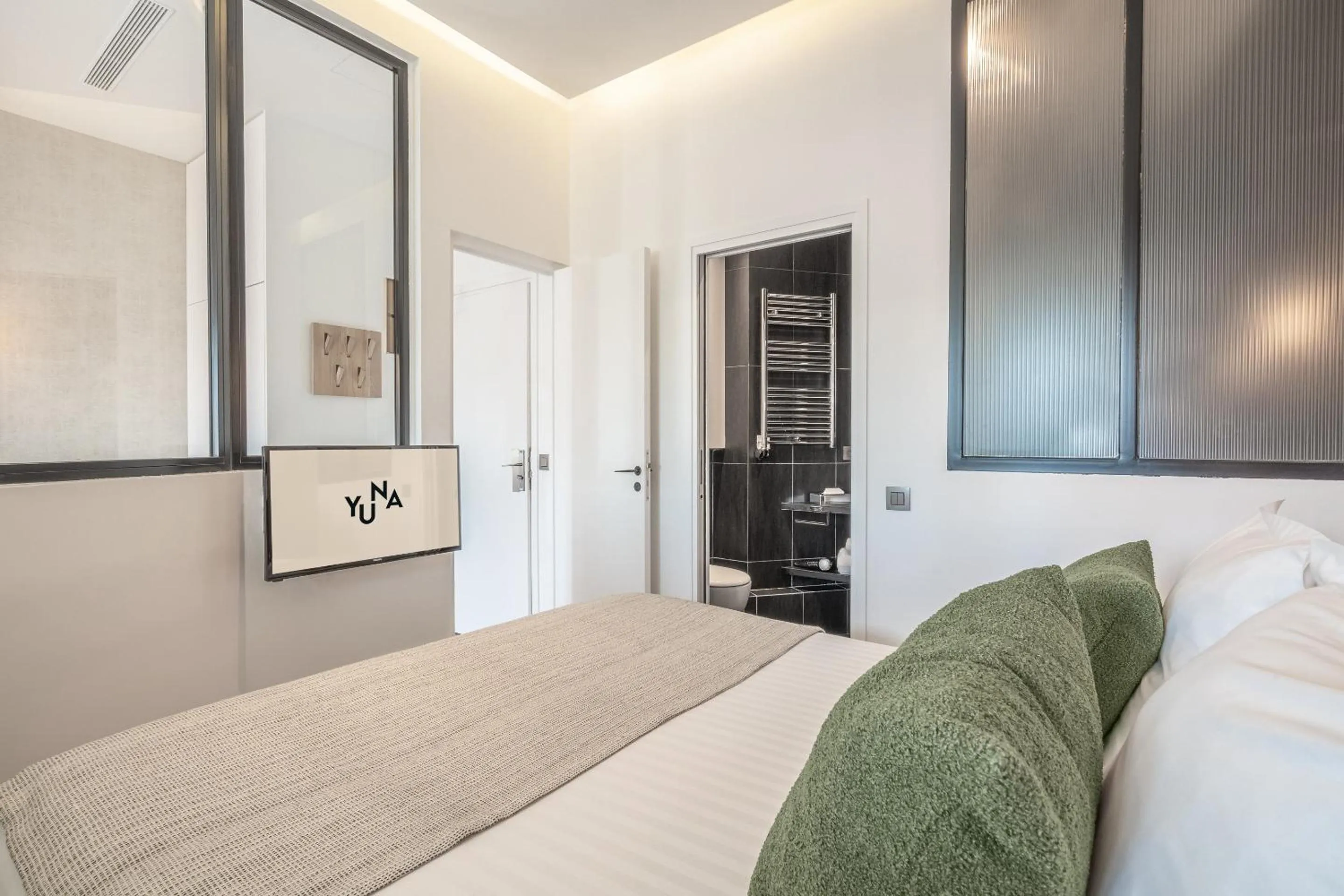 Bed in Yuna Les Halles - Serviced Apartments