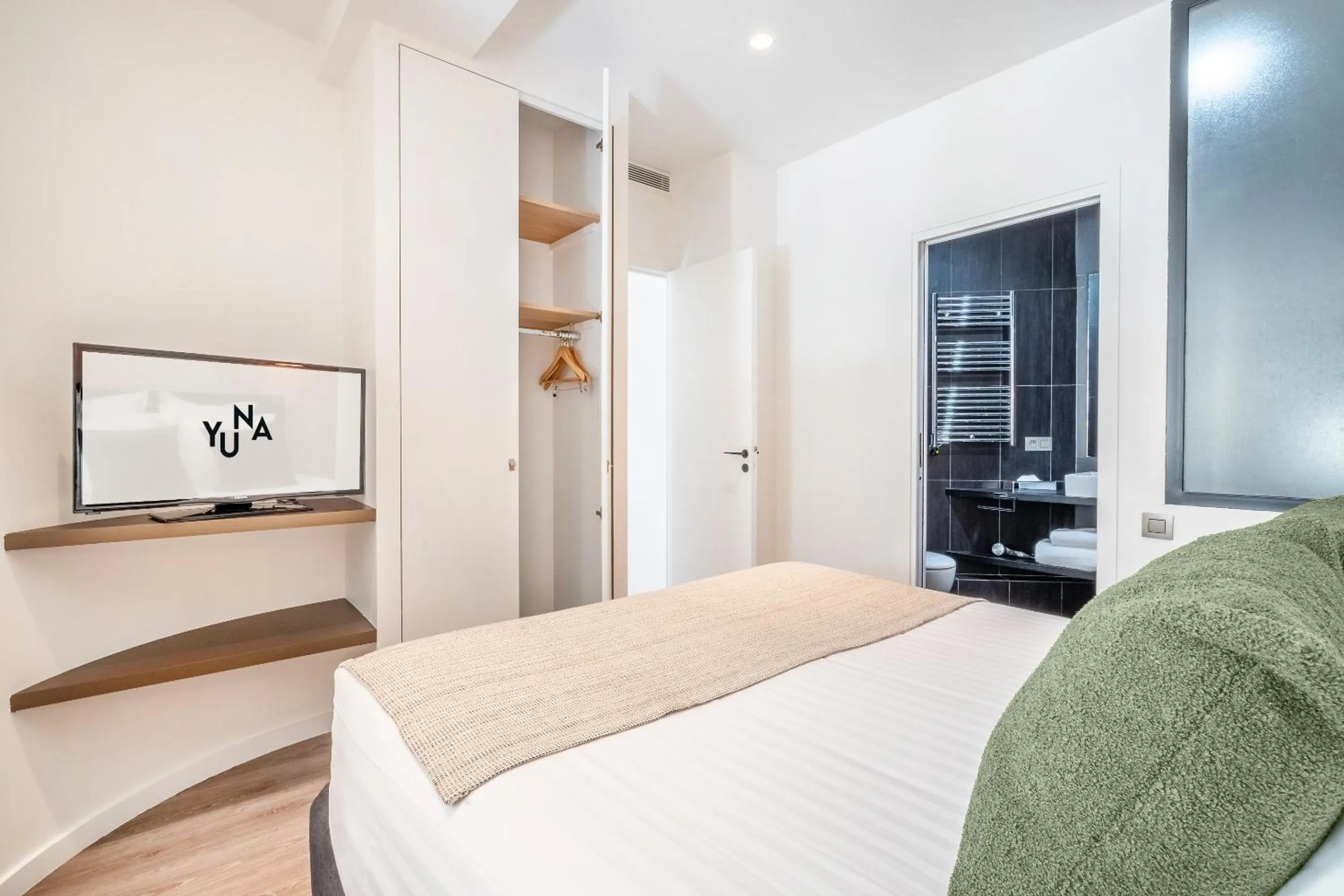 Bedroom, Bed in Yuna Les Halles - Serviced Apartments