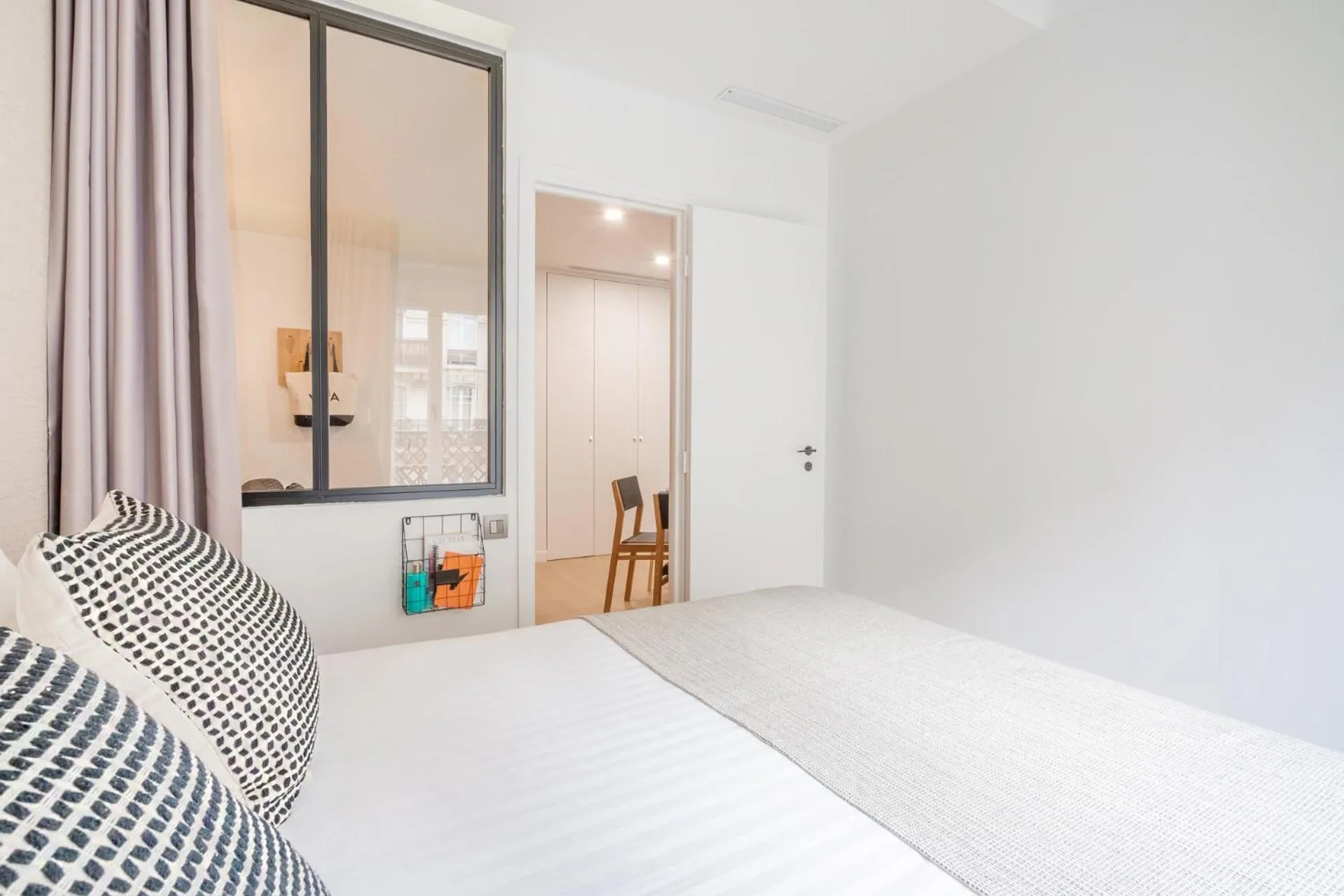 Bedroom, Bed in Yuna Les Halles - Serviced Apartments
