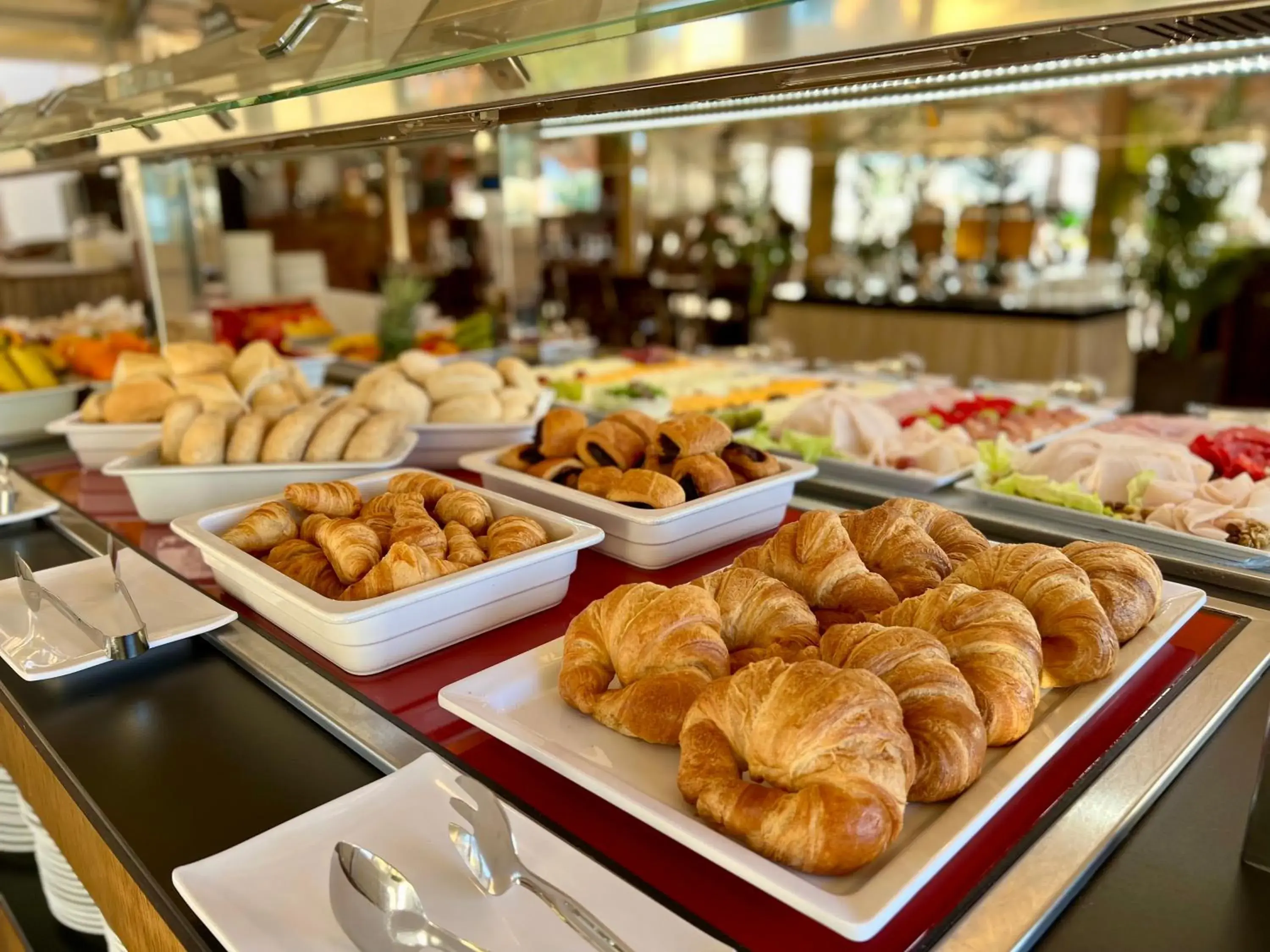 Breakfast in Ramada Hotel & Suites by Wyndham Costa del Sol Breakfast in Ramada Hotel & Suites by Wyndham Costa del Sol
