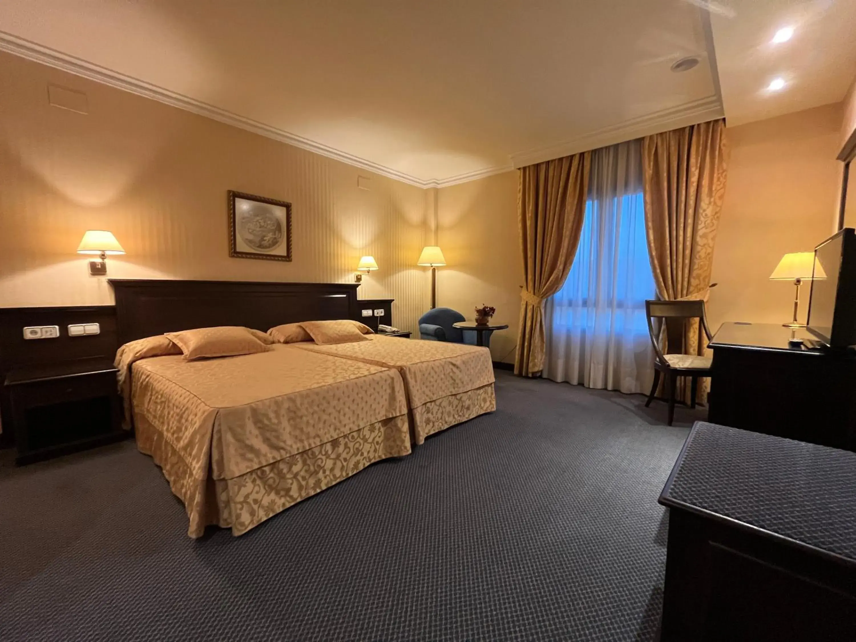 Photo of the whole room, Bed in Santiago Photo of the whole room, Bed in Santiago