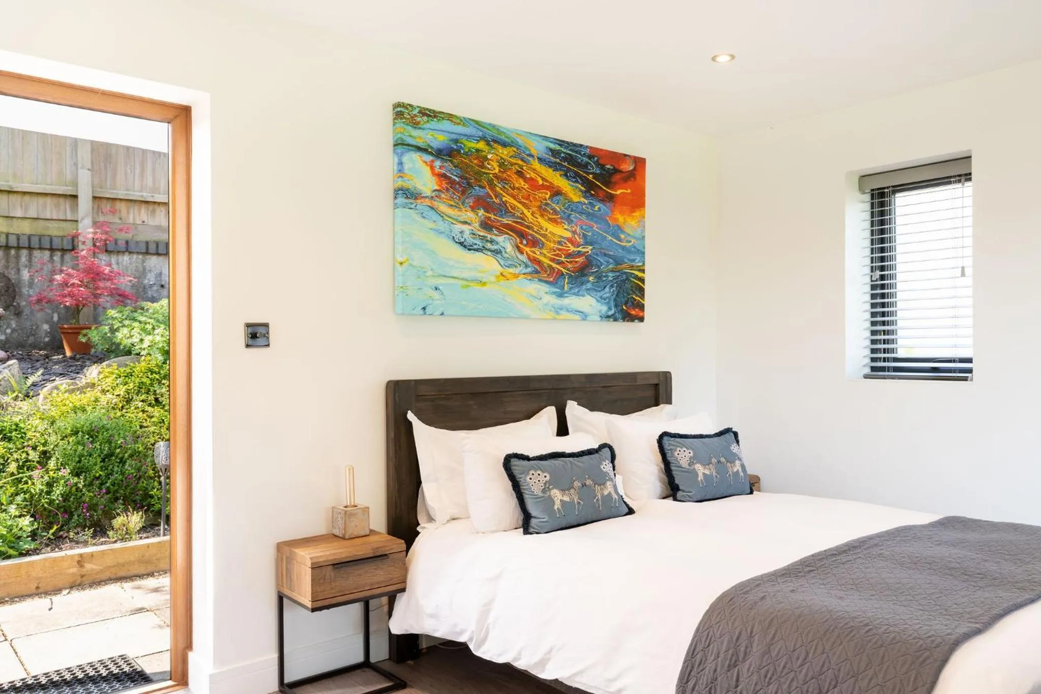Bed in Waterfield House B&B