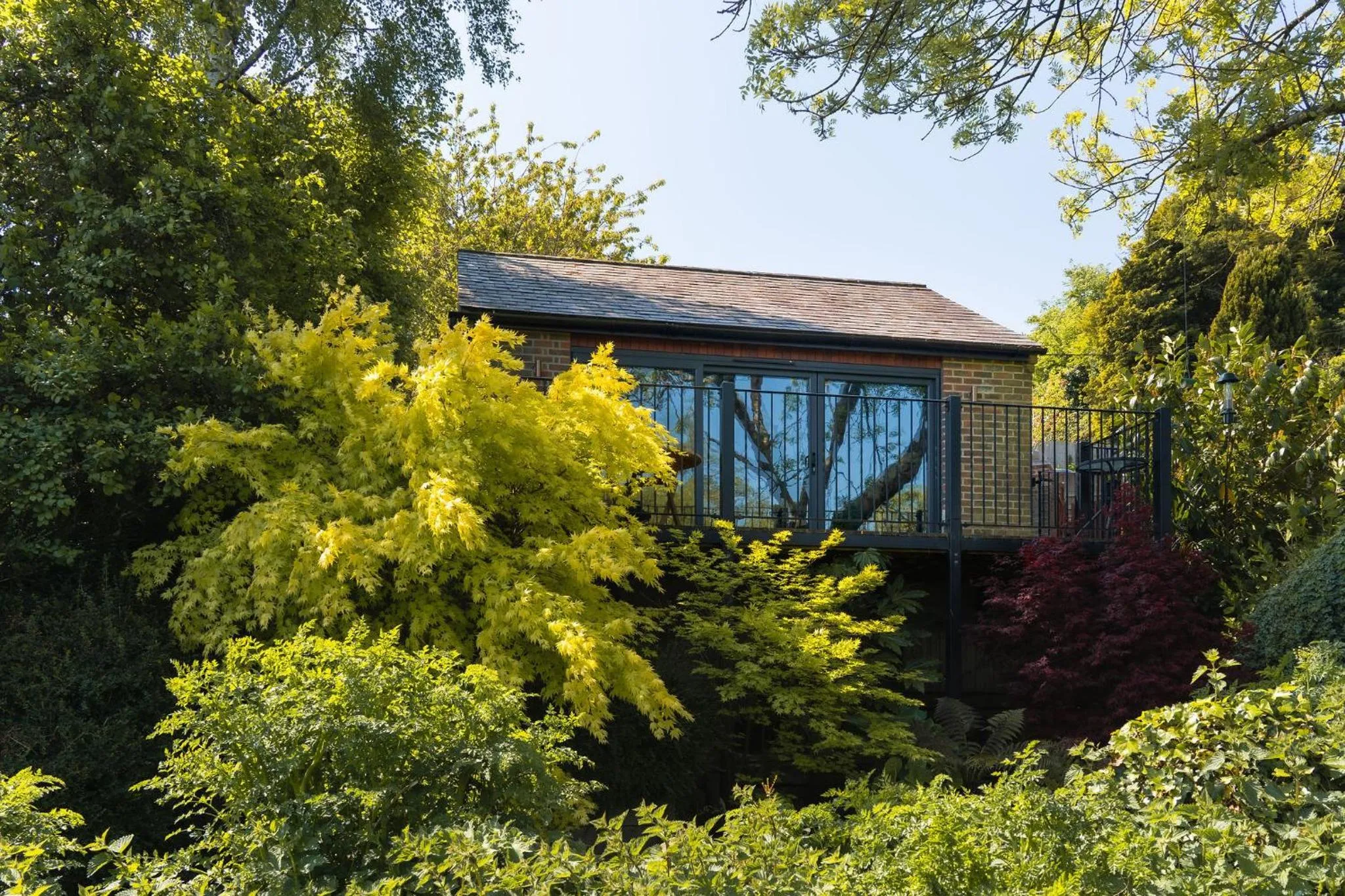 Property building in Waterfield House B&B