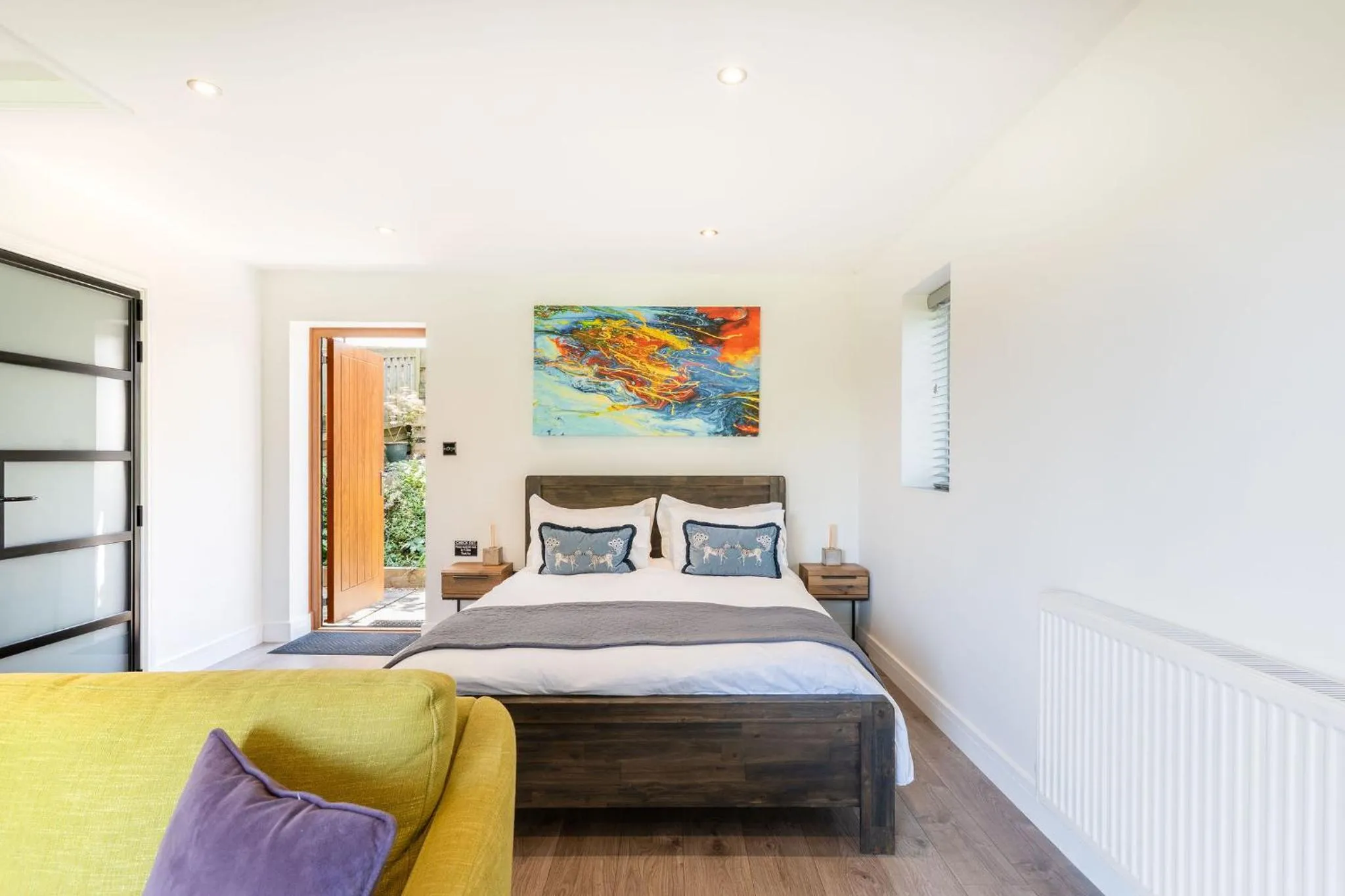 Bed in Waterfield House B&B