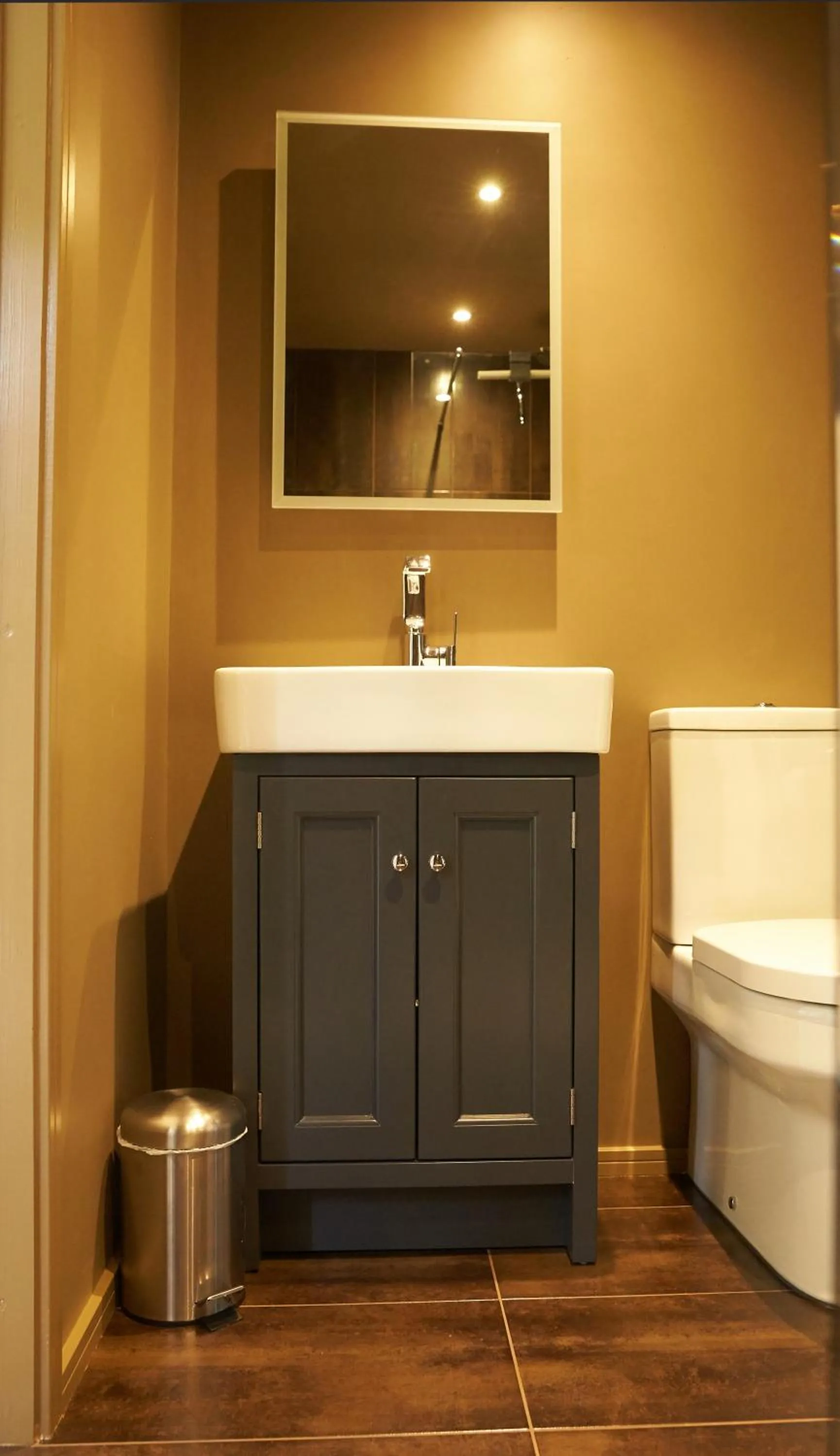 Bathroom in Waterfield House B&B