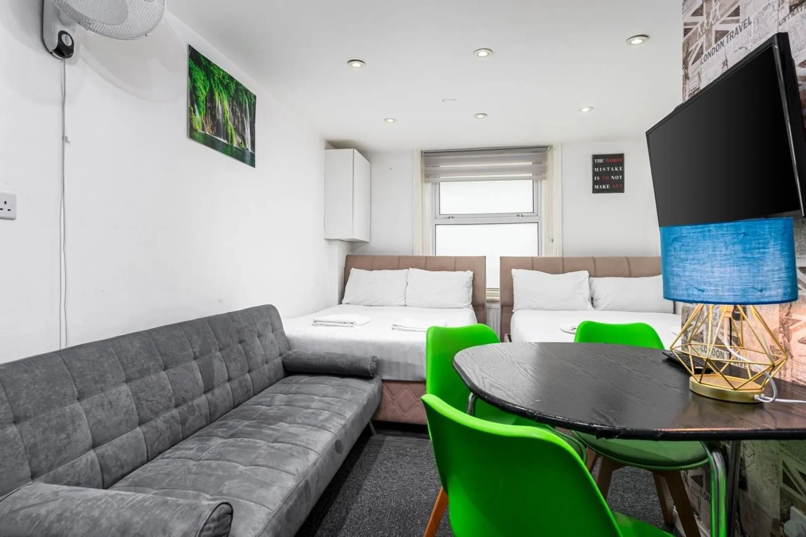 Bedroom in Whitechapel Grand