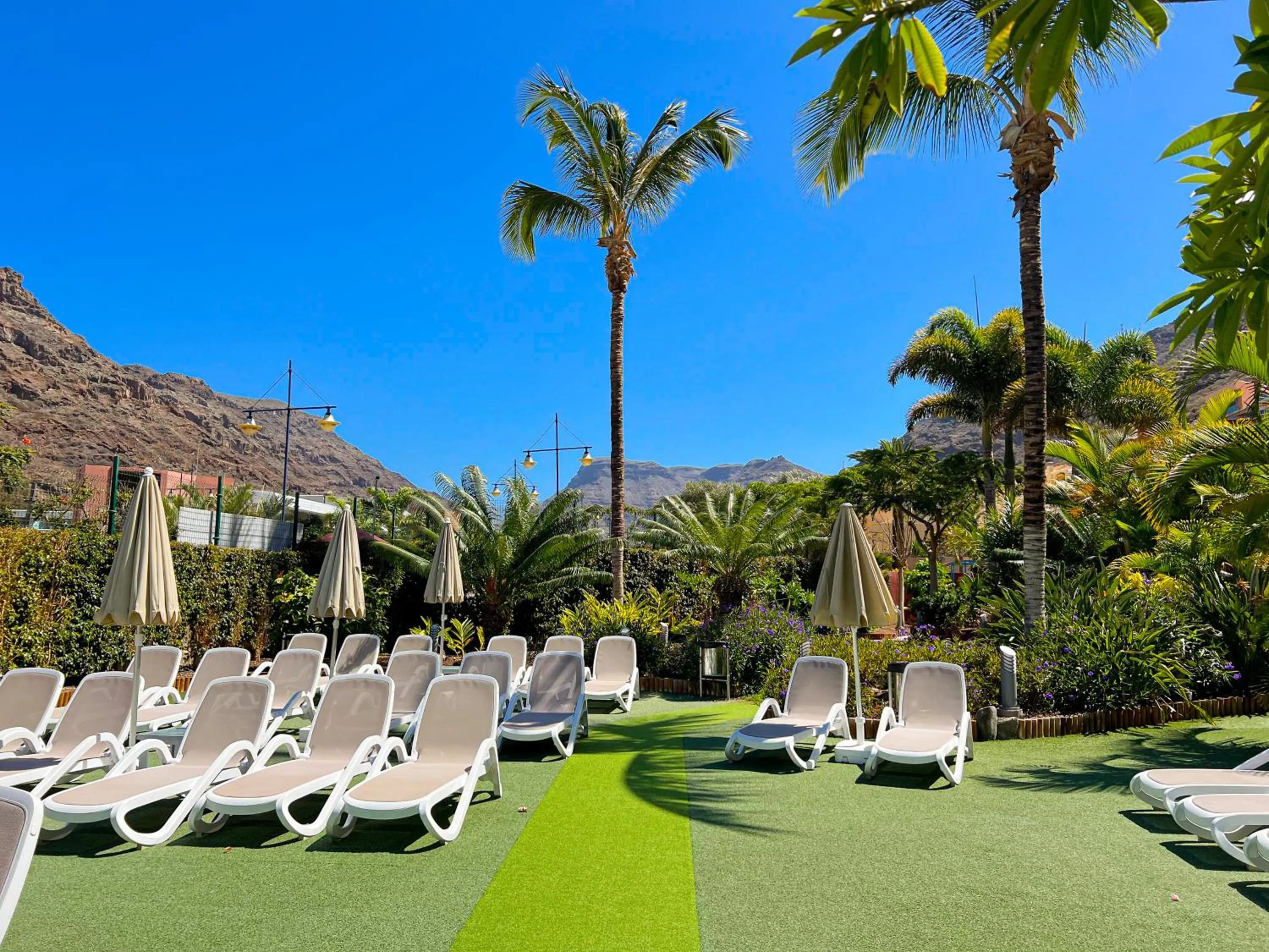 Swimming pool in Apartamentos Cordial Mogán Valle