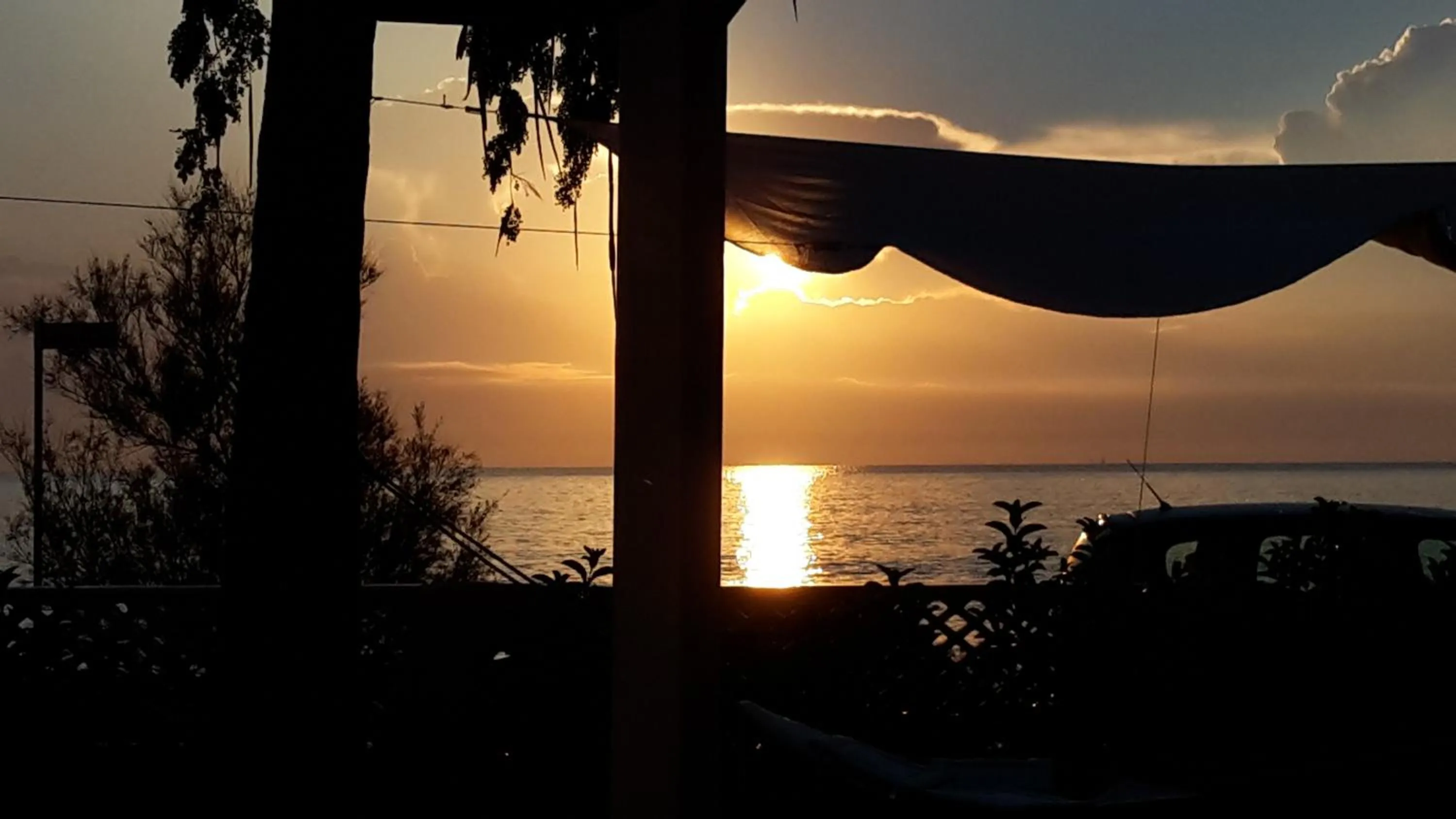 Sunset in La Casa di Nina