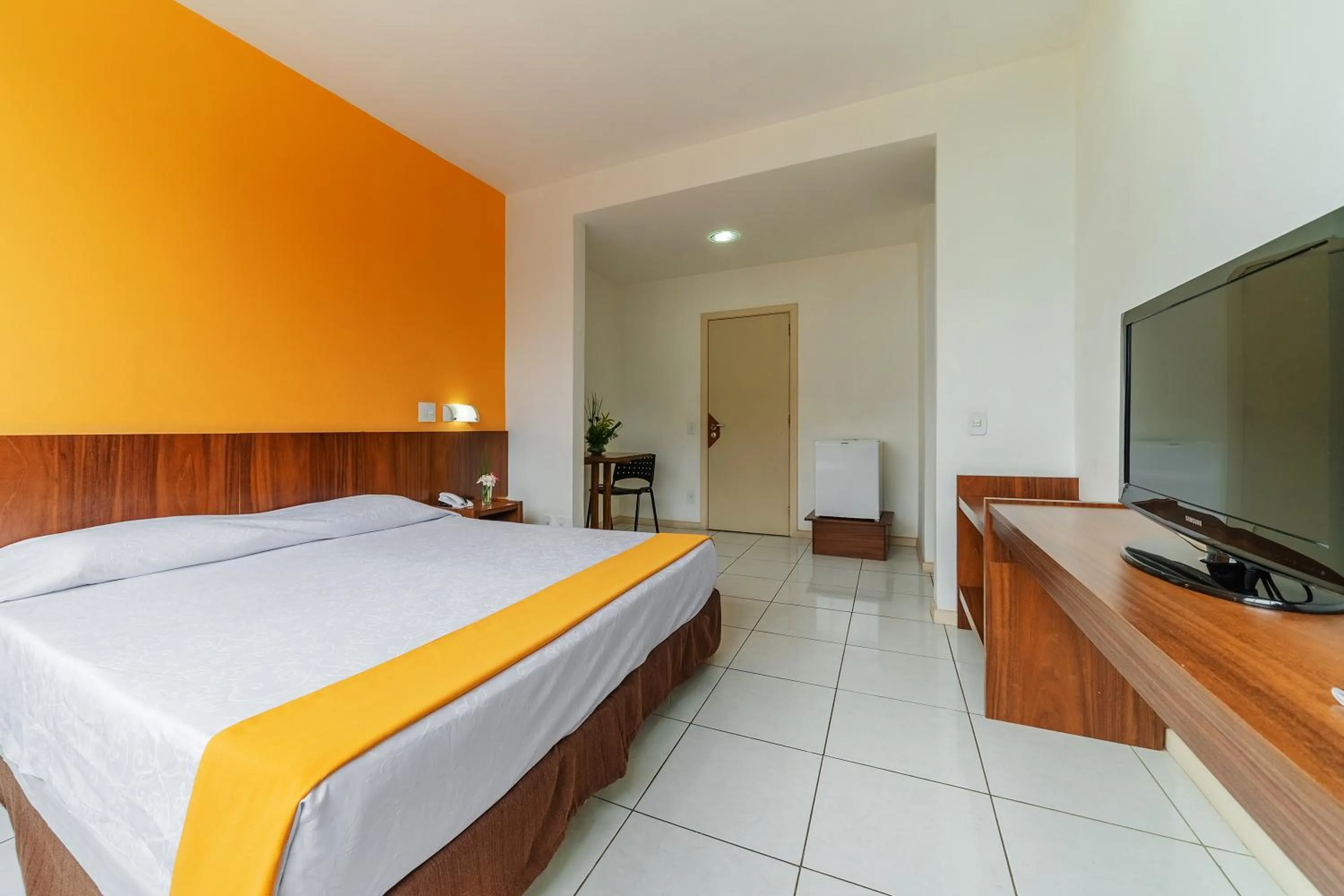 Bed in Alice Vitoria Hotel Arte by Nobile