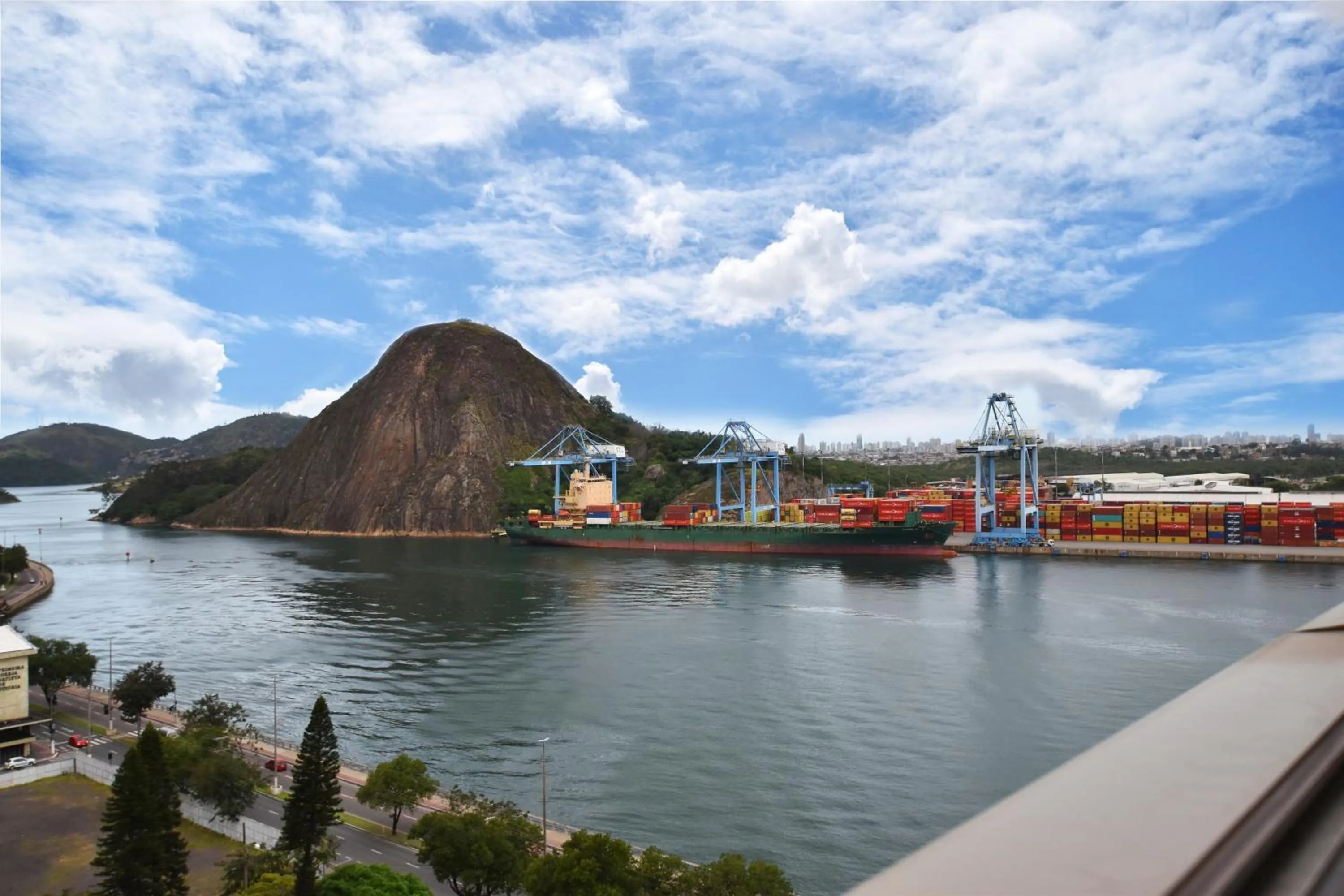 Area and facilities in Alice Vitoria Hotel Arte by Nobile