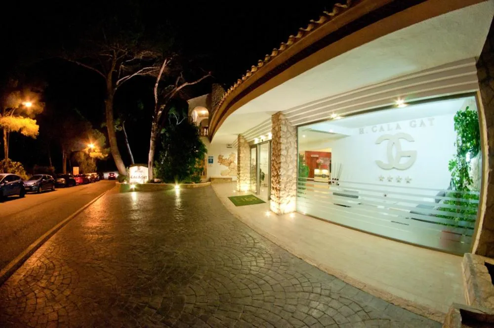 Facade/entrance in Hotel Cala Gat
