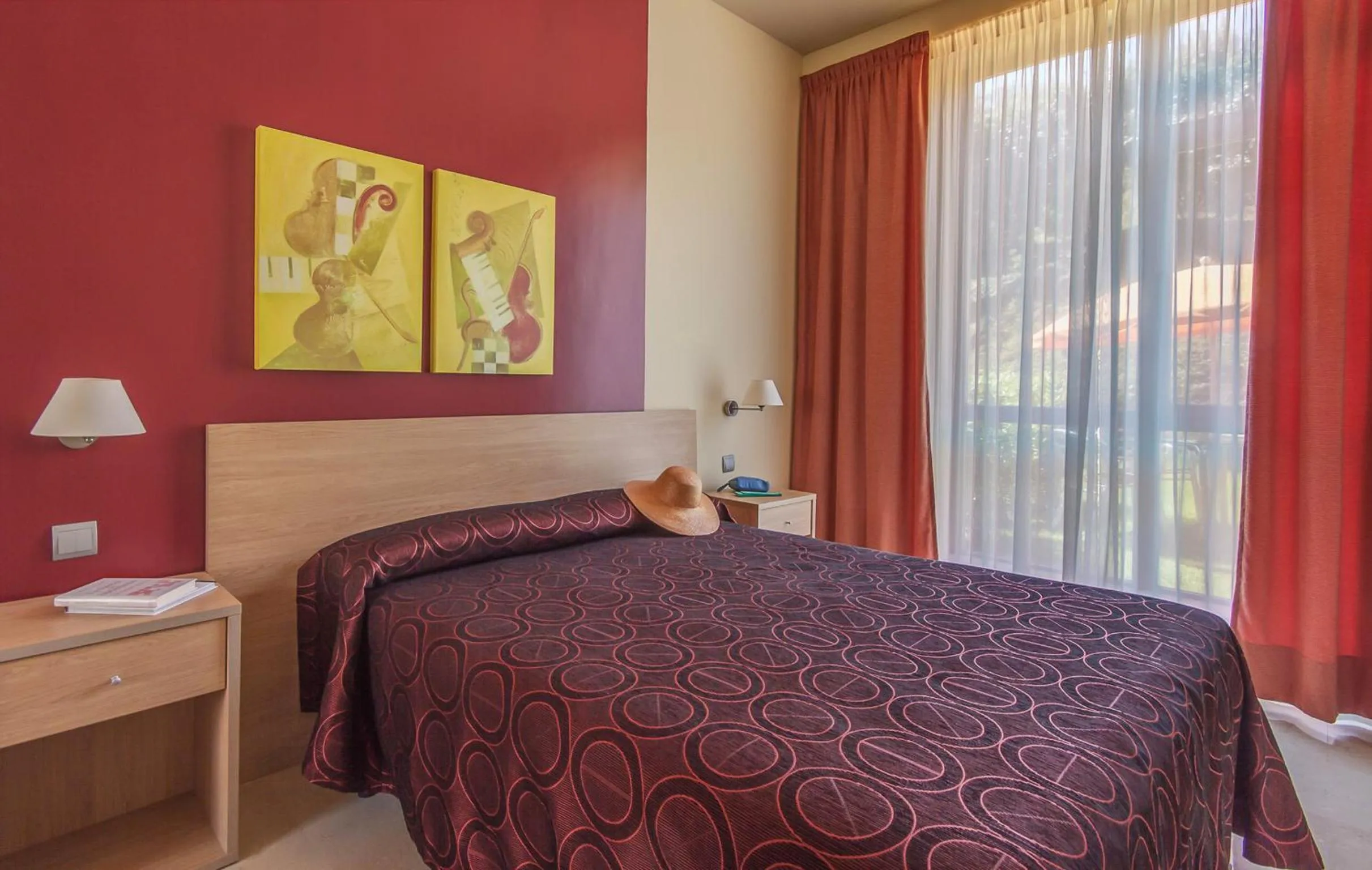 Bedroom, Bed in Apartamentos Mar Comillas