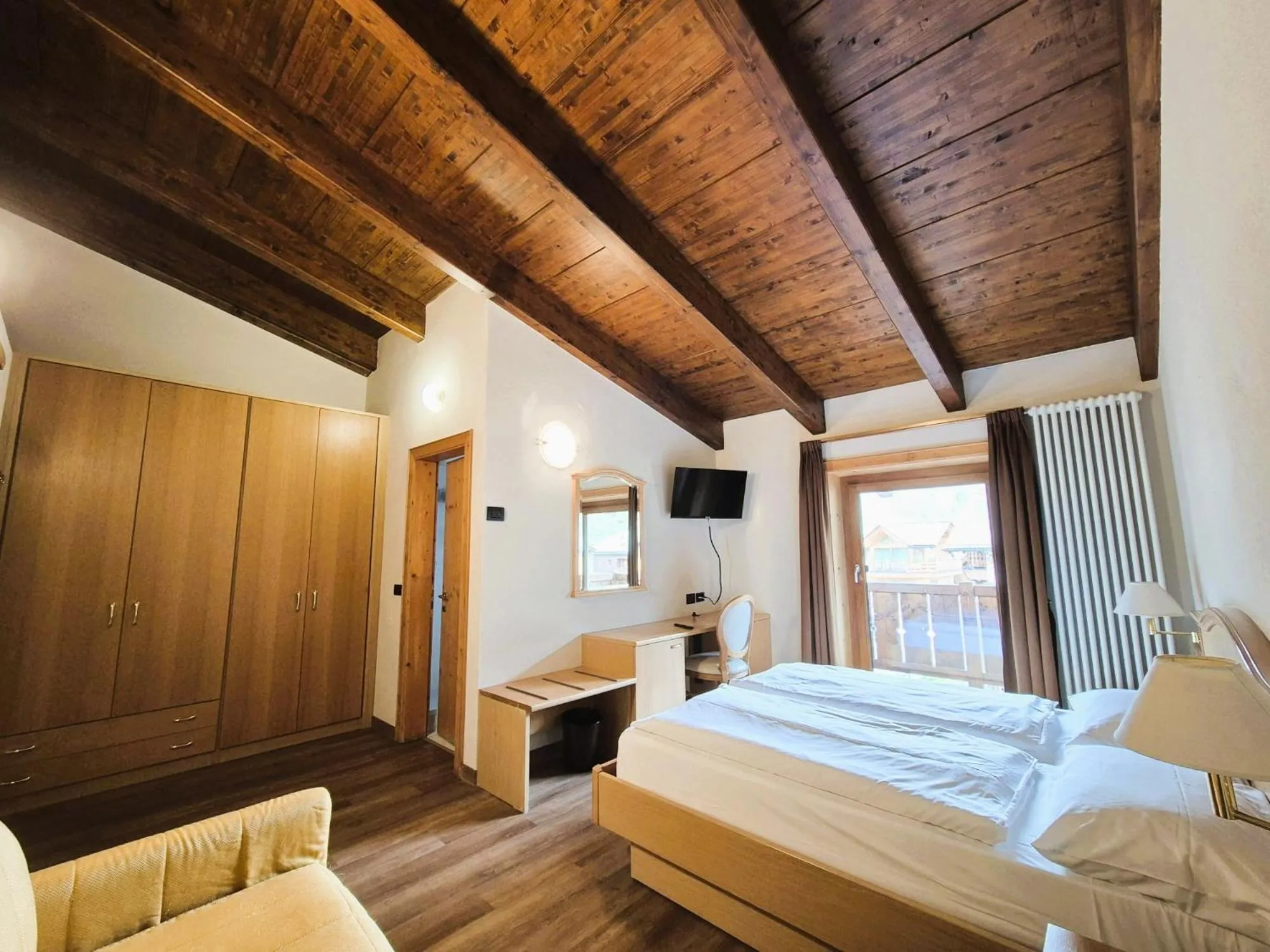 Bed in Hotel Angelica