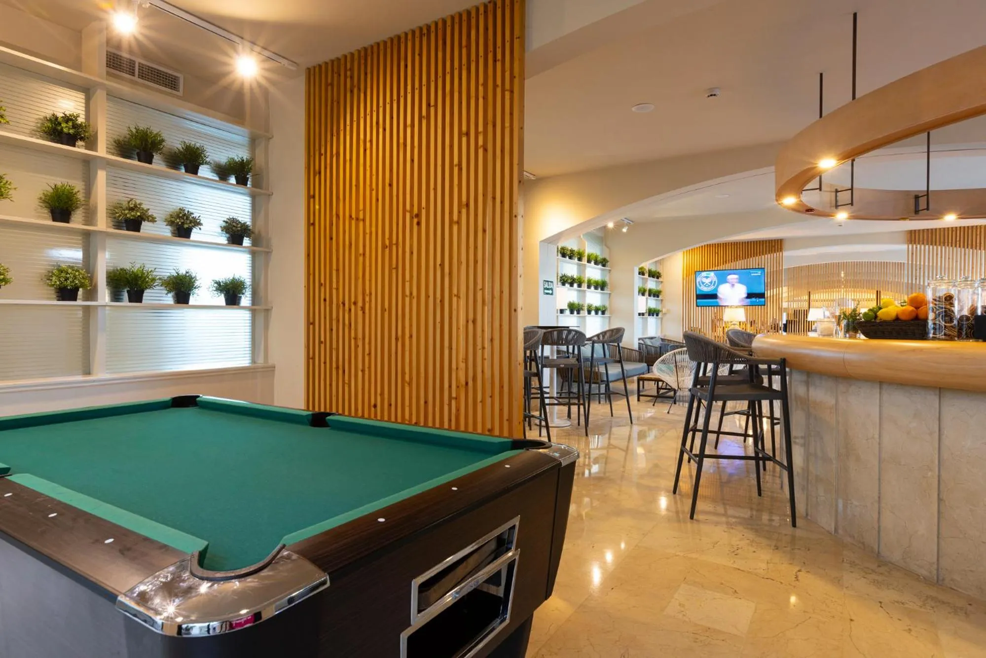 Billiard in Hotel Bahia Pollensa