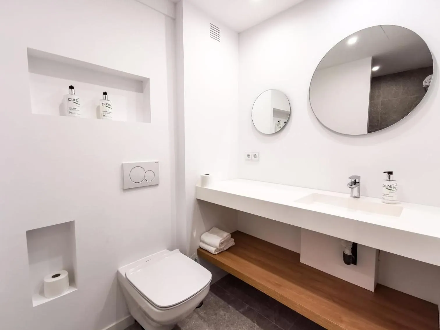 Bathroom in Hotel Bahia Pollensa