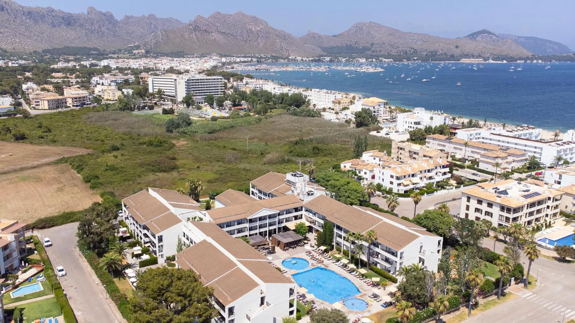 Property building in Hotel Bahia Pollensa