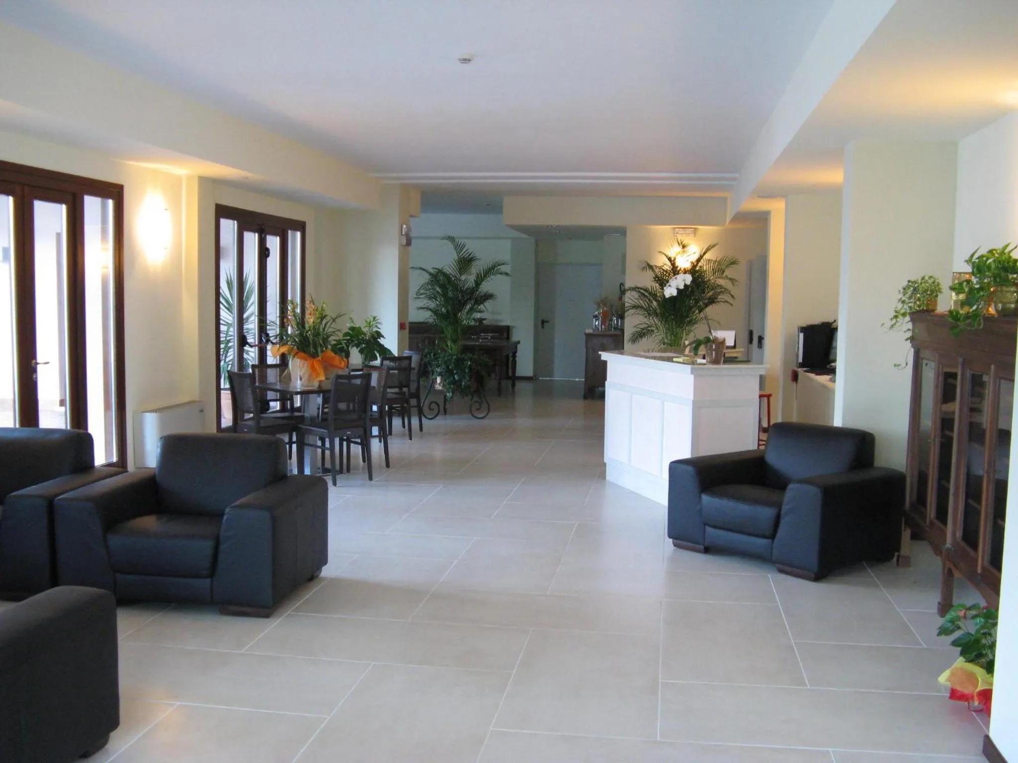 Lobby or reception in International Hotel