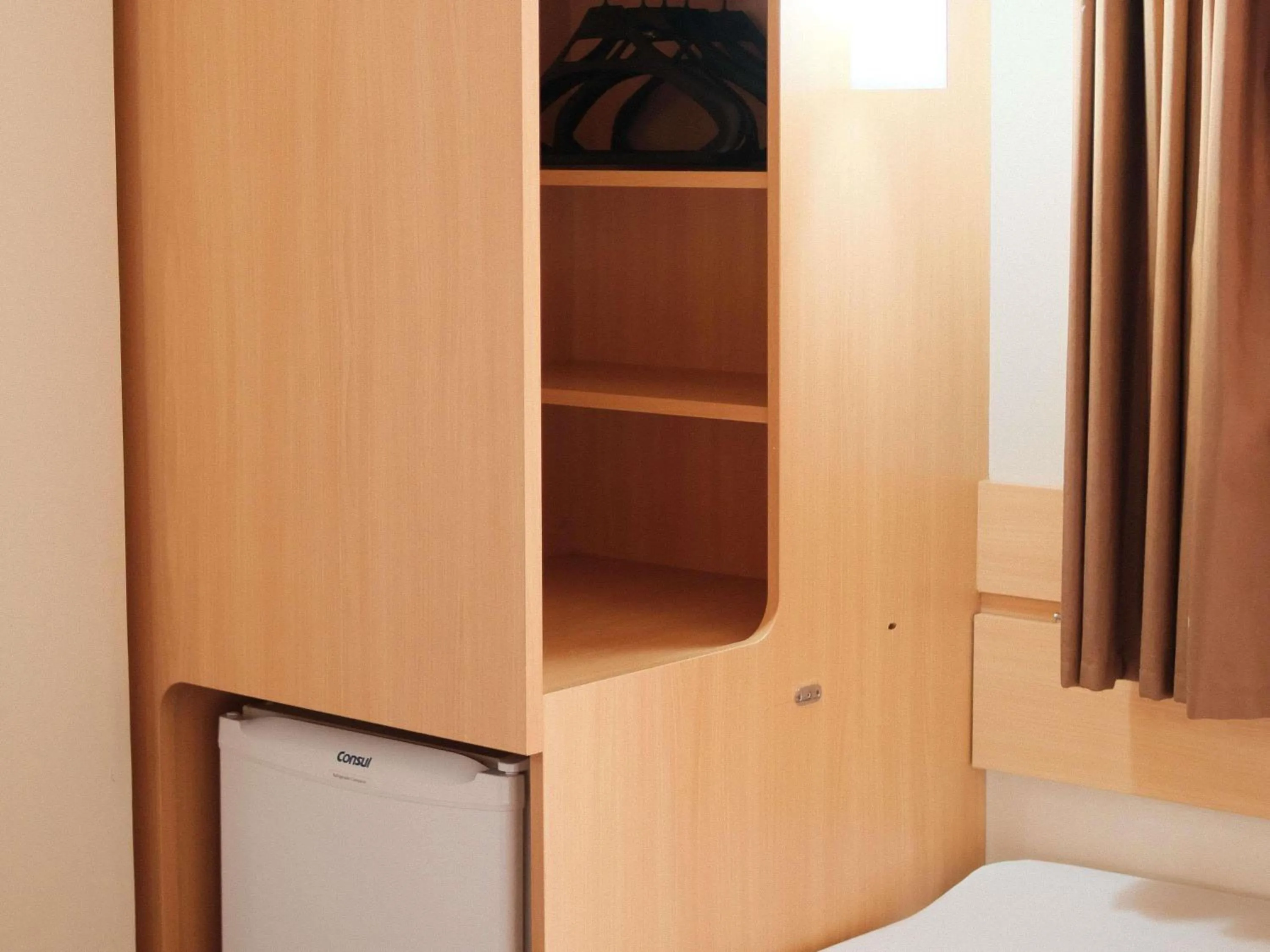 Bedroom in ibis Feira de Santana