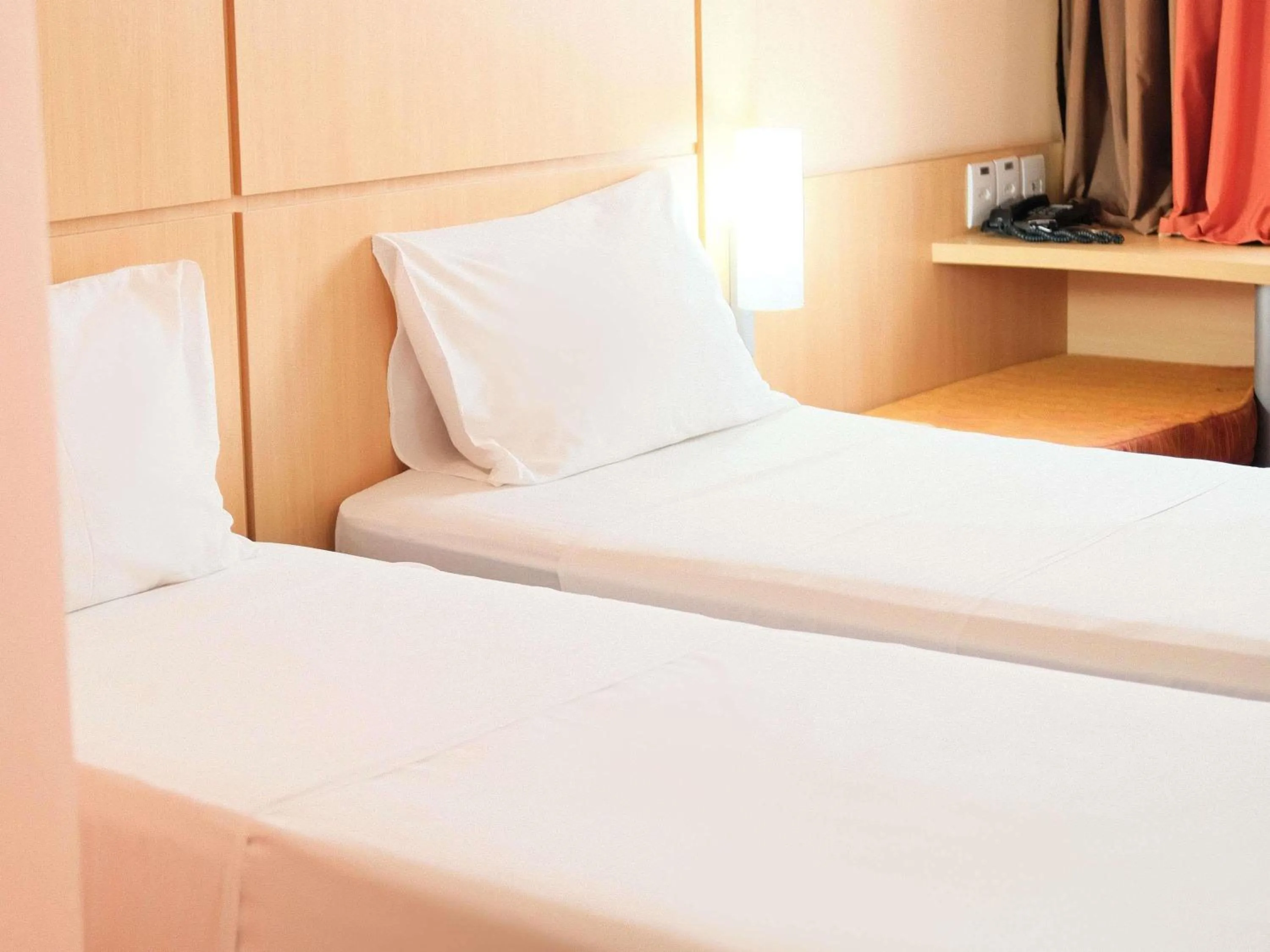 Bedroom, Bed in ibis Feira de Santana