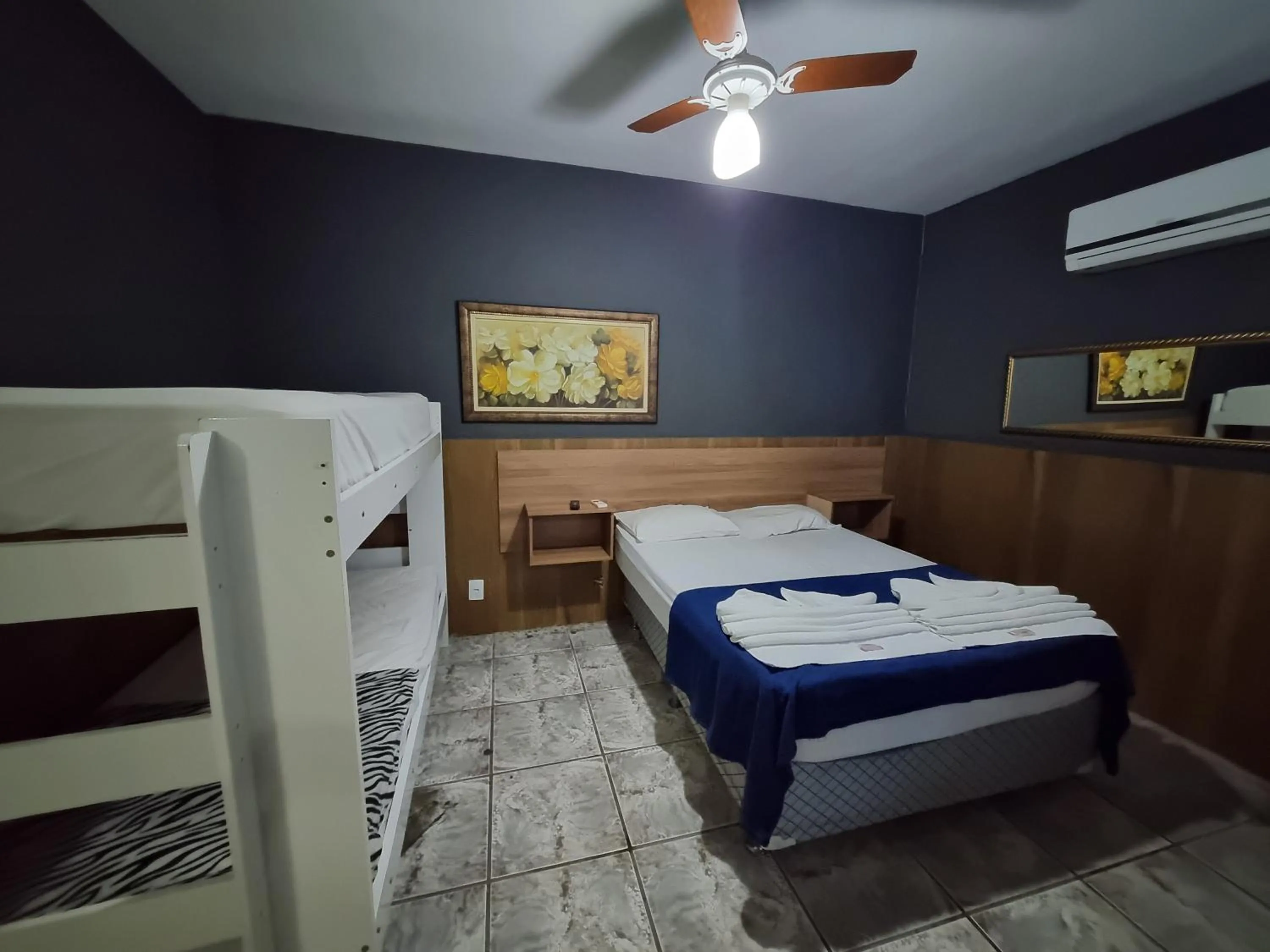Photo of the whole room, Bed in Pousada Casa Familia