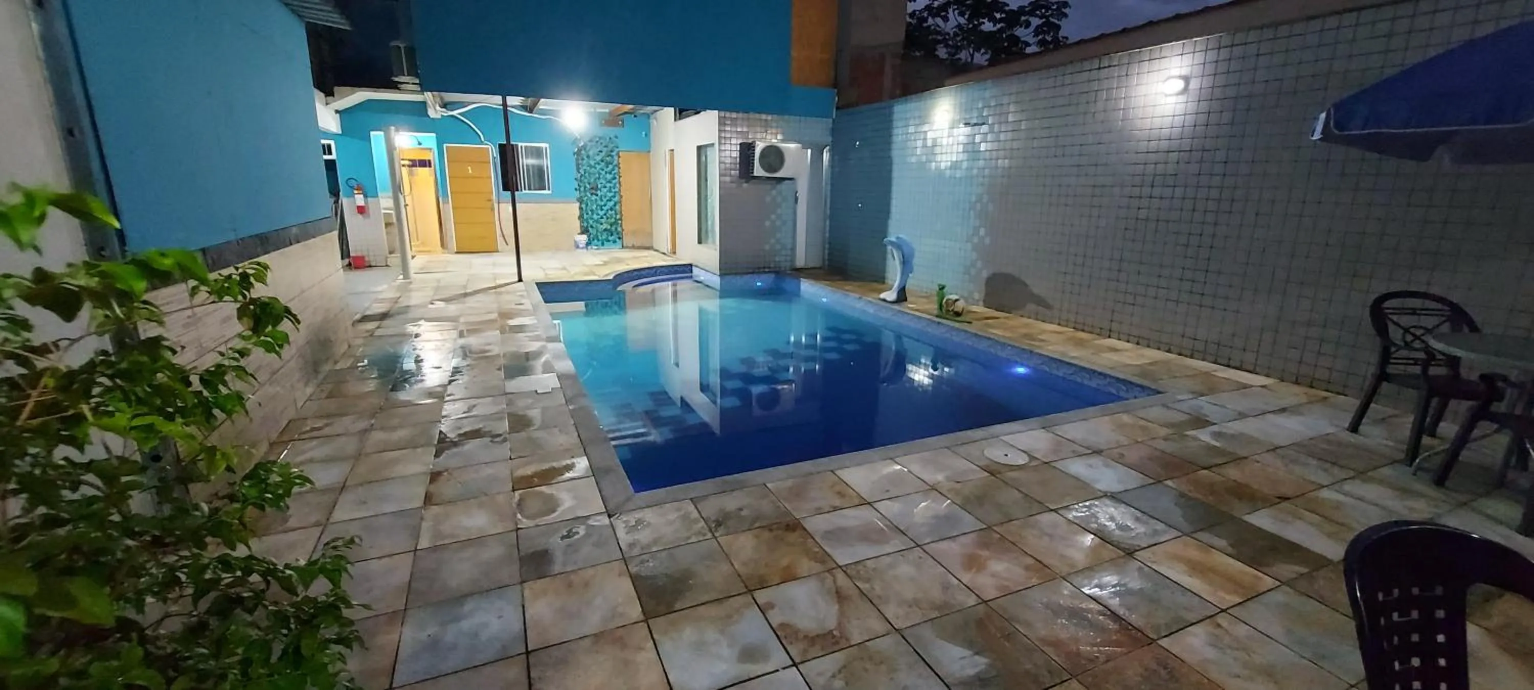 Pool view in Pousada Casa Familia