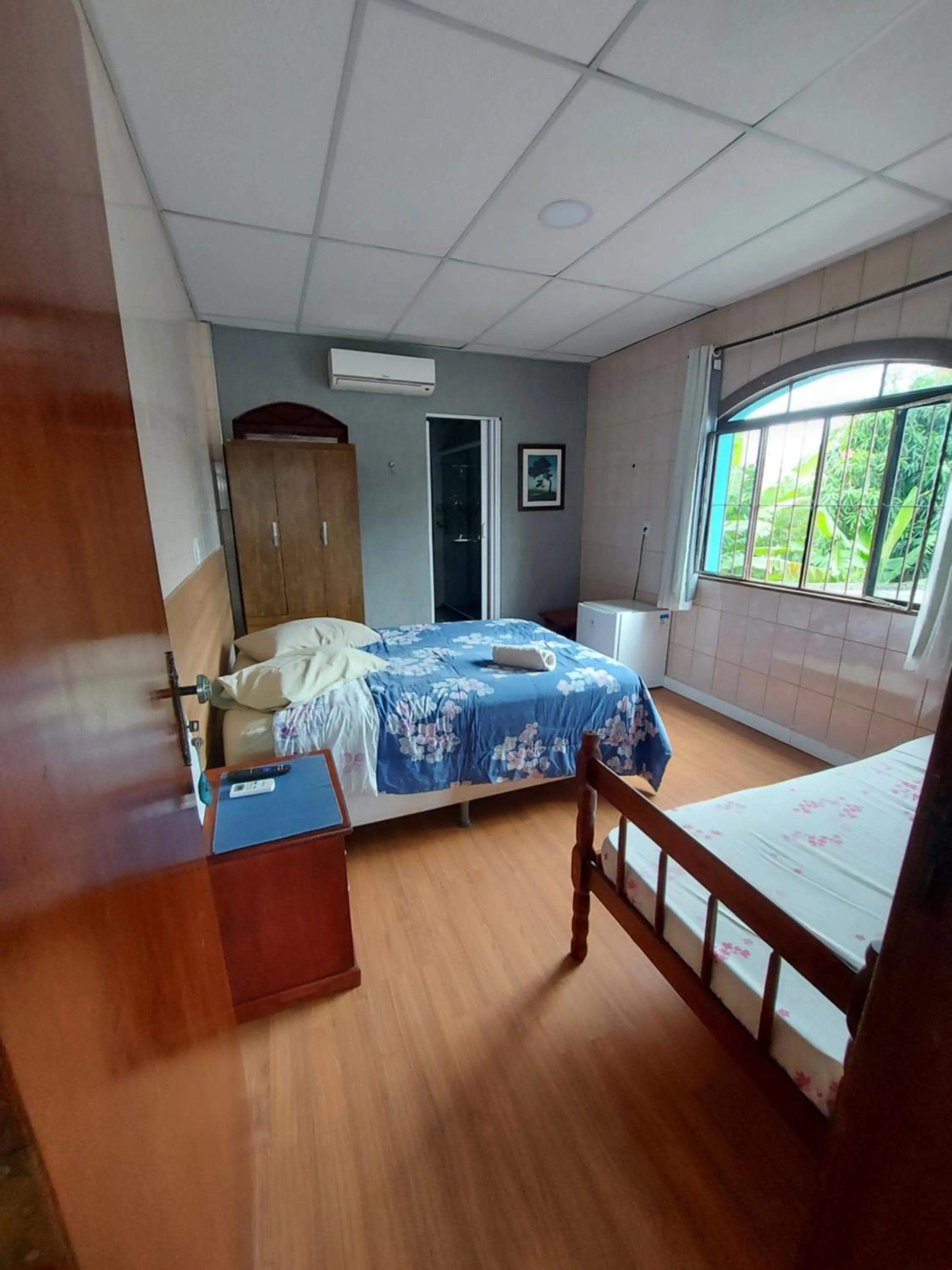 Photo of the whole room, Bed in Pousada Casa Familia