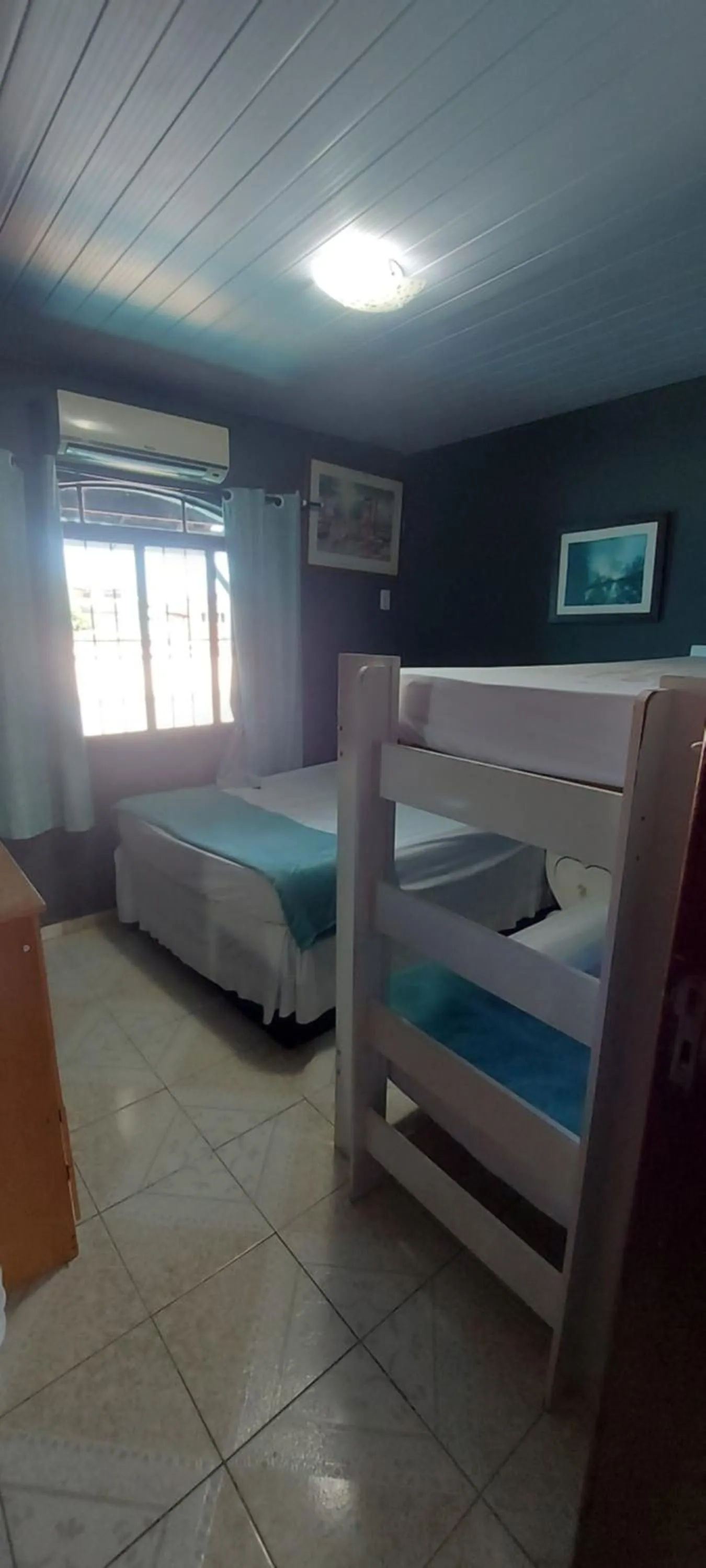 Photo of the whole room, Bed in Pousada Casa Familia