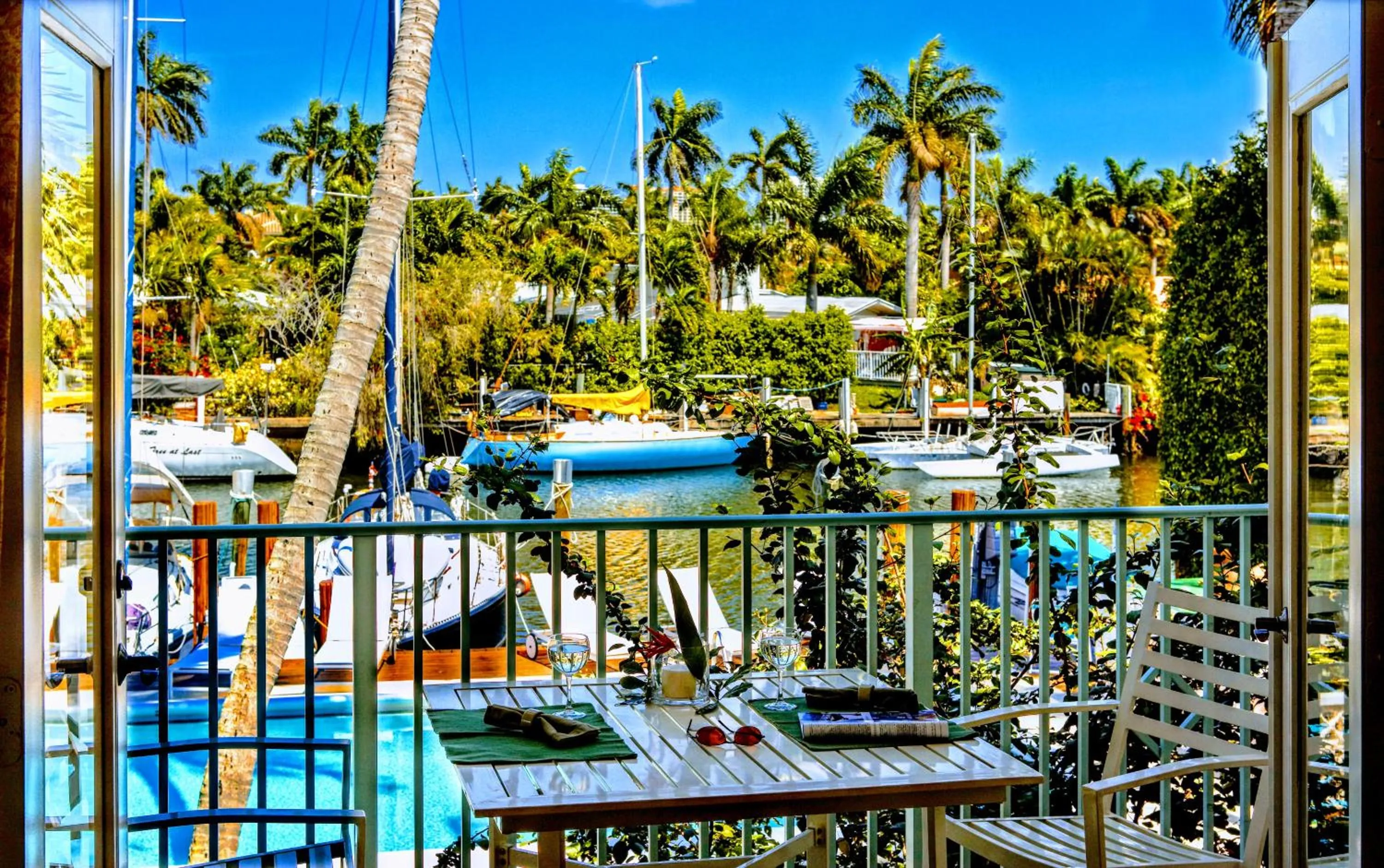 Property building in Villa Venezia