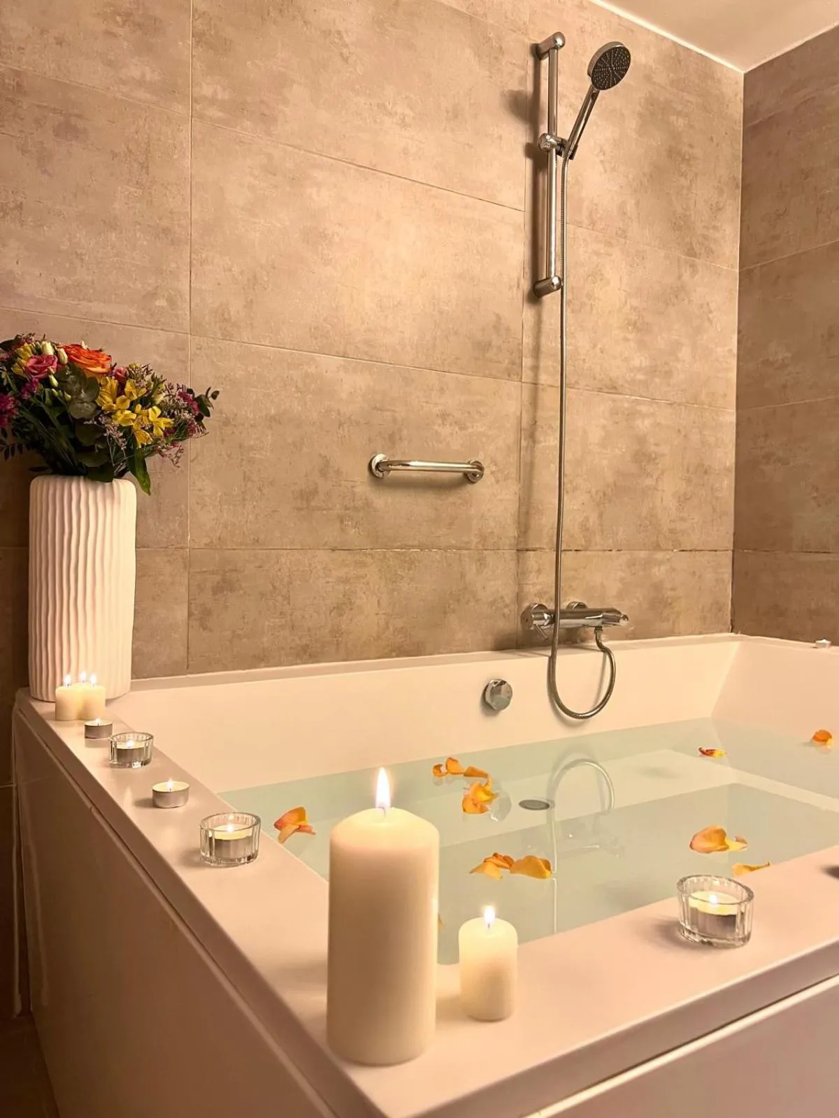 Gar Anat Hotel Boutique