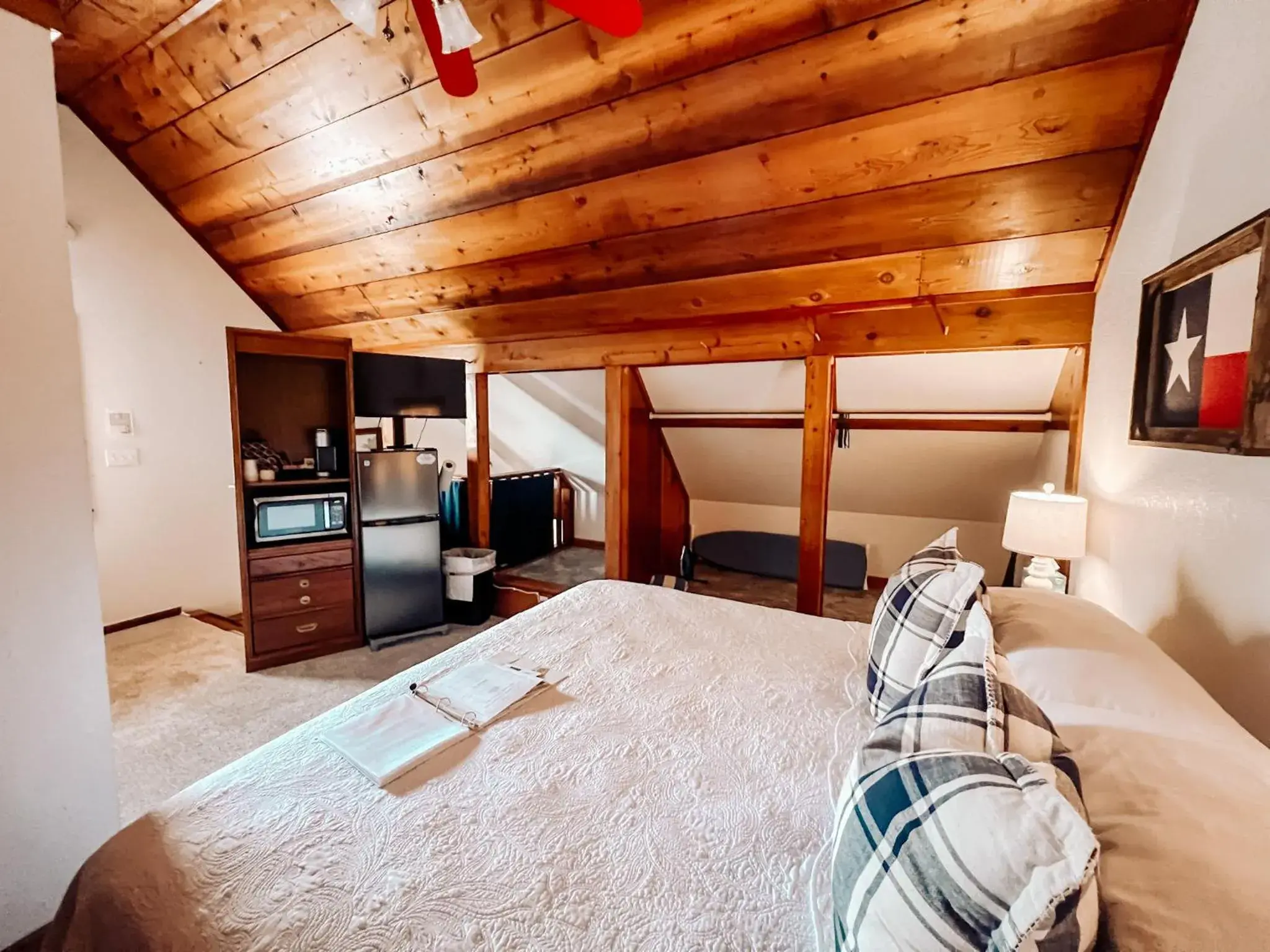 King Room in Gruene Cottages King Room in Gruene Cottages