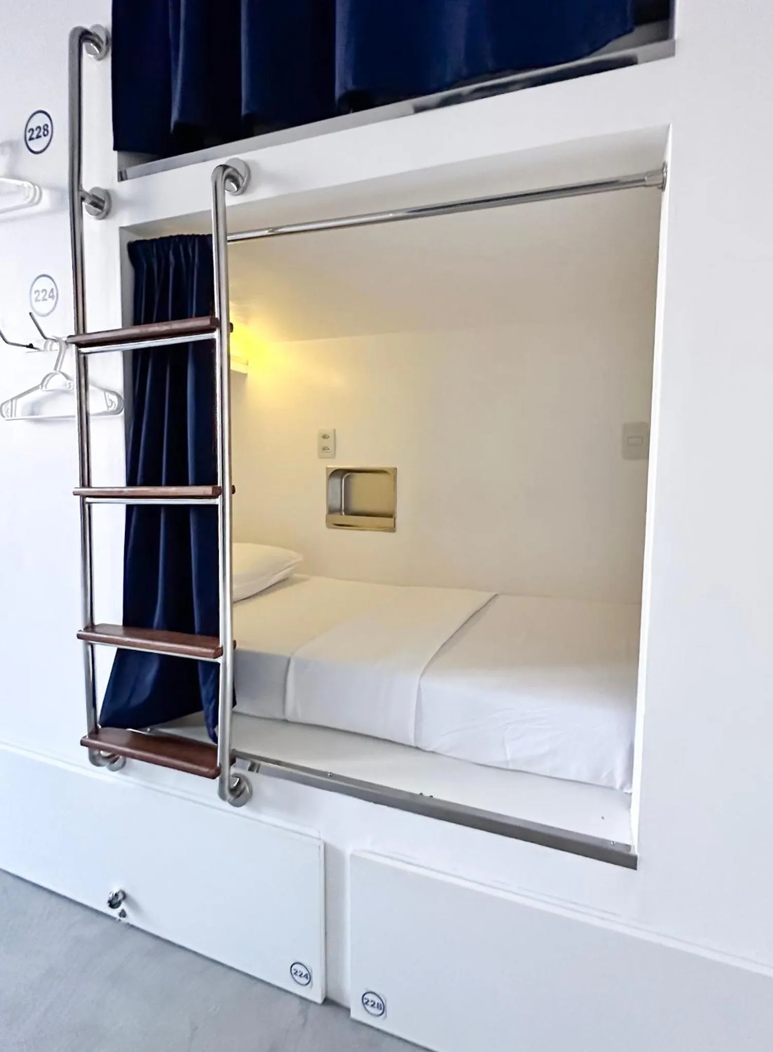 bunk bed, Bed in Aquarela do Leme