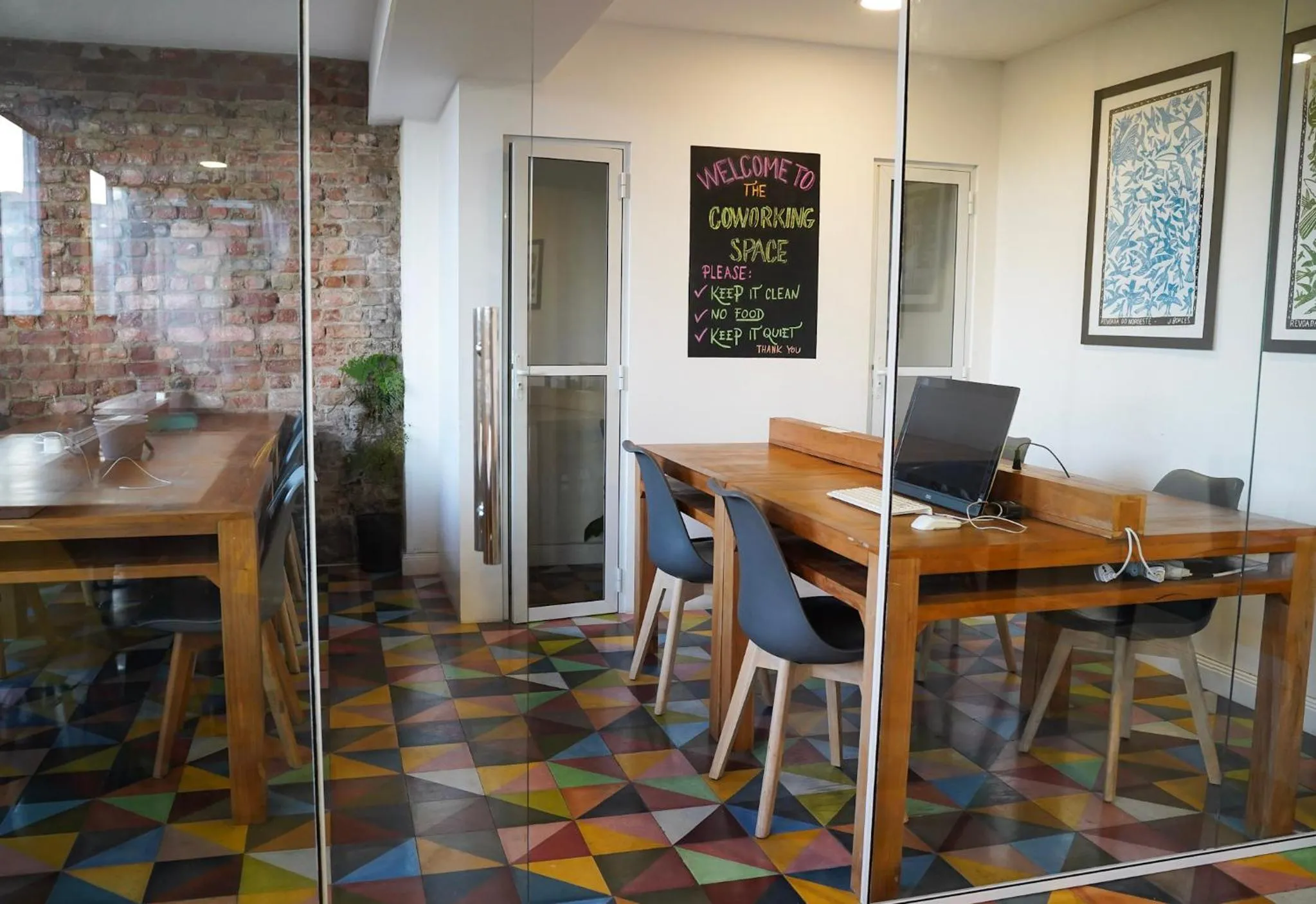 Seating area in Aquarela do Leme