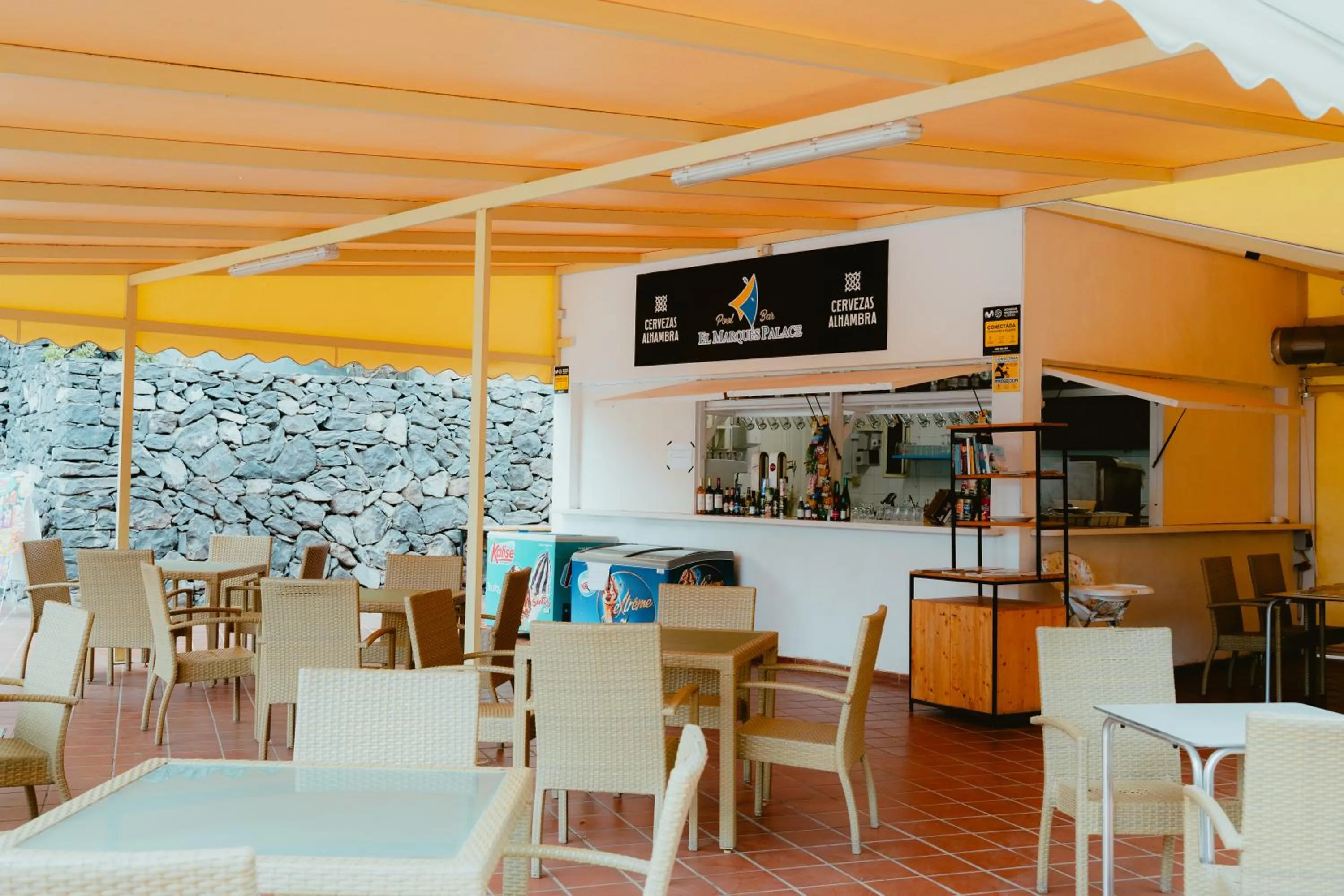 Breakfast in El Marques Palace by Intercorp Group