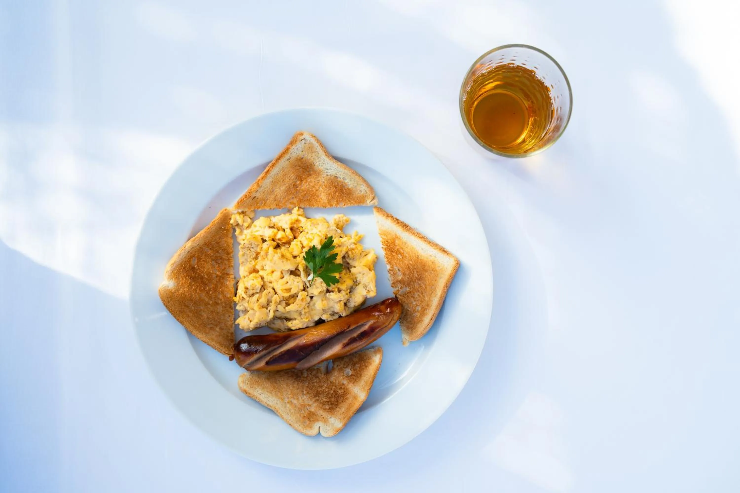 Breakfast in El Marques Palace by Intercorp Group