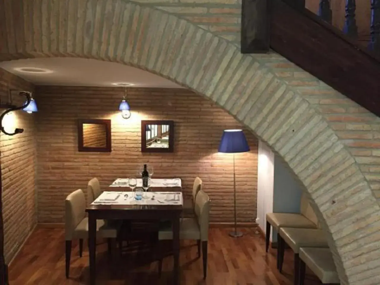 Restaurant/places to eat in Gran Hotel Ciudad de Barbastro Restaurant/places to eat in Gran Hotel Ciudad de Barbastro