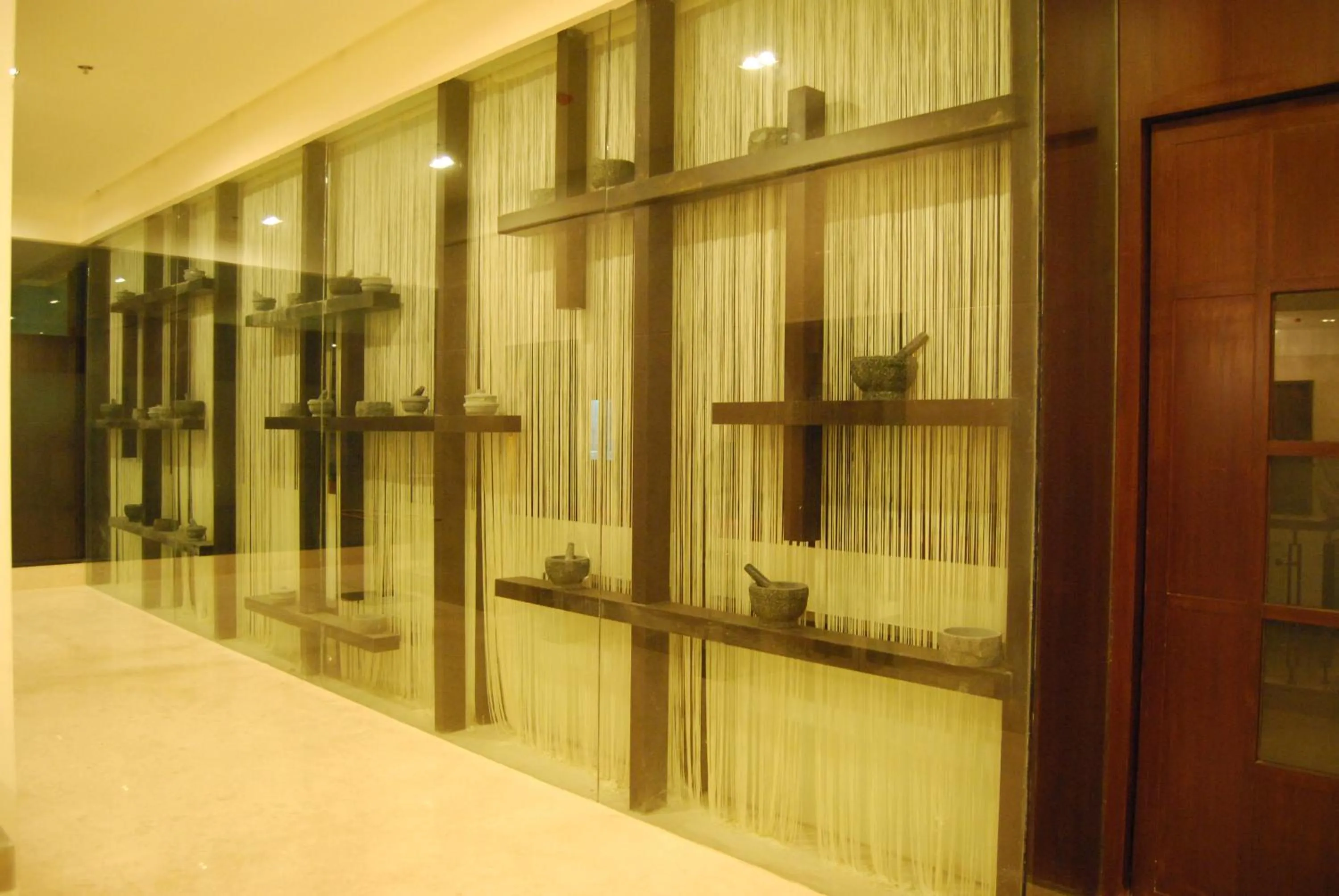 Restaurant/places to eat in Royal Park Kakinada