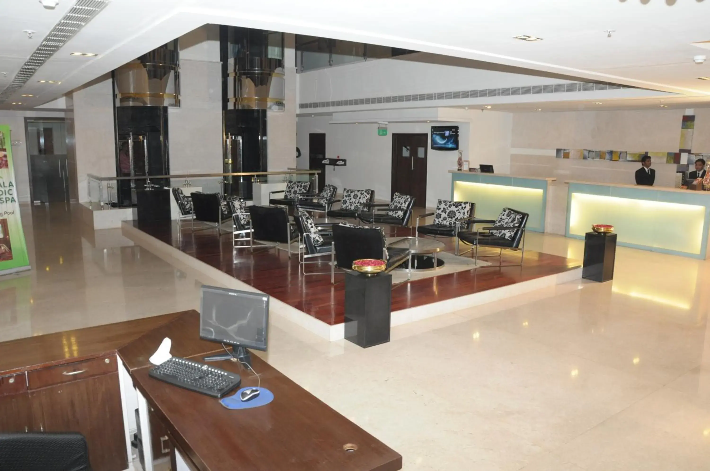 Lobby or reception in Royal Park Kakinada Lobby or reception in Royal Park Kakinada