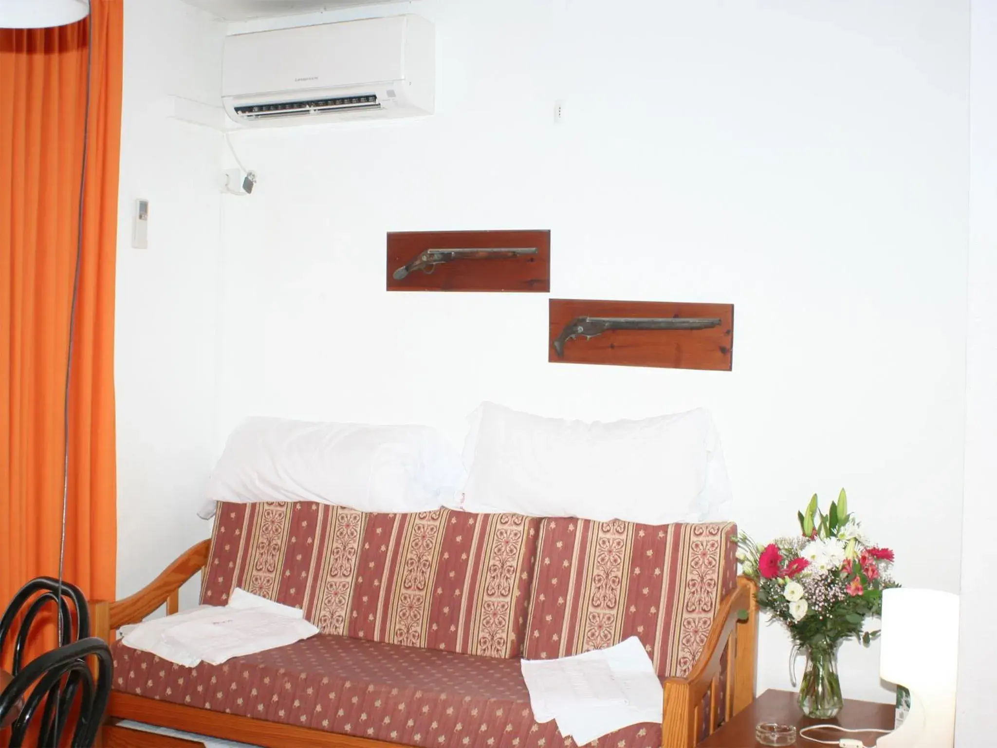 Day, Bed in Apartamentos del Rey Day, Bed in Apartamentos del Rey