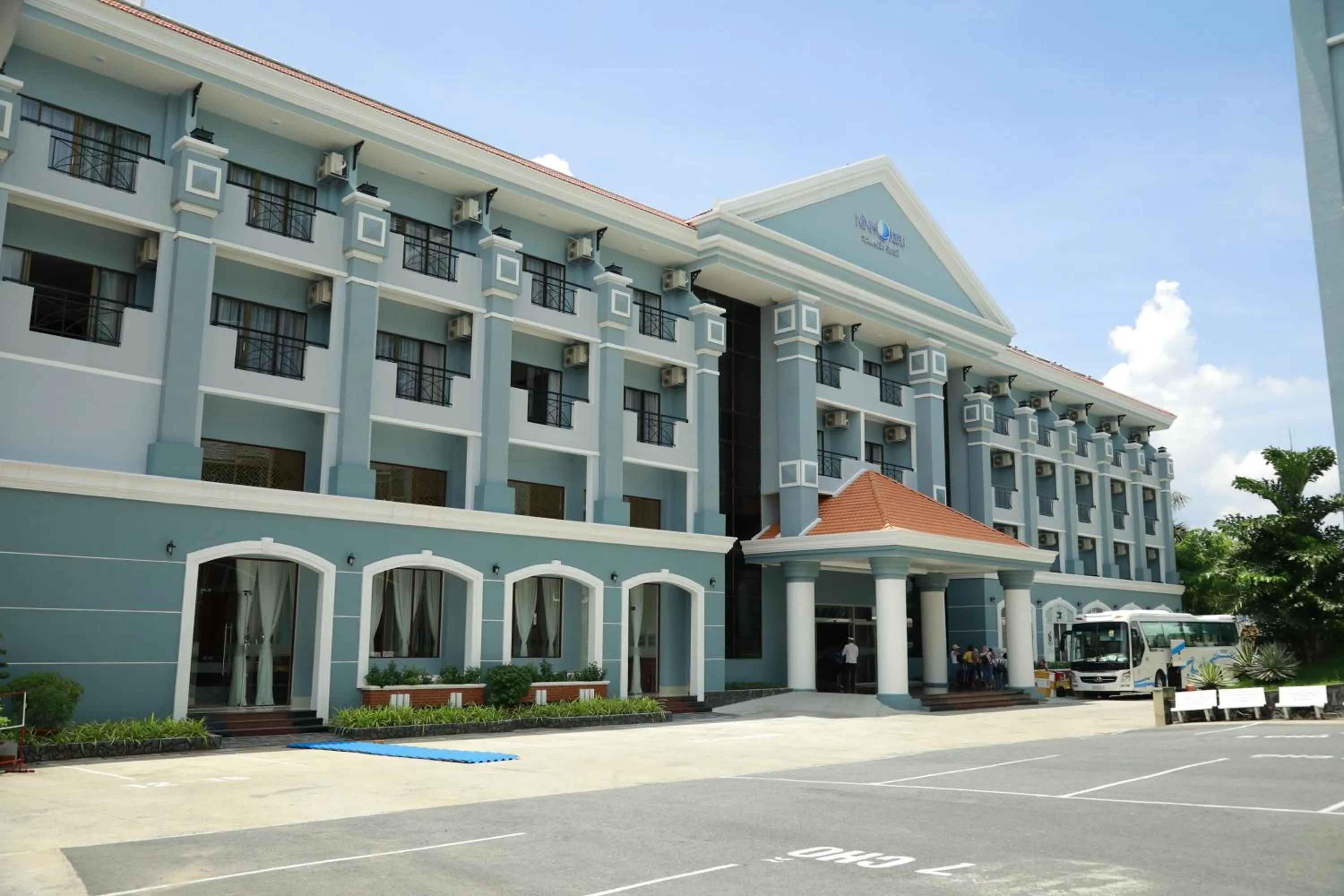 Facade/entrance in Ninh Kieu Riverside Hotel