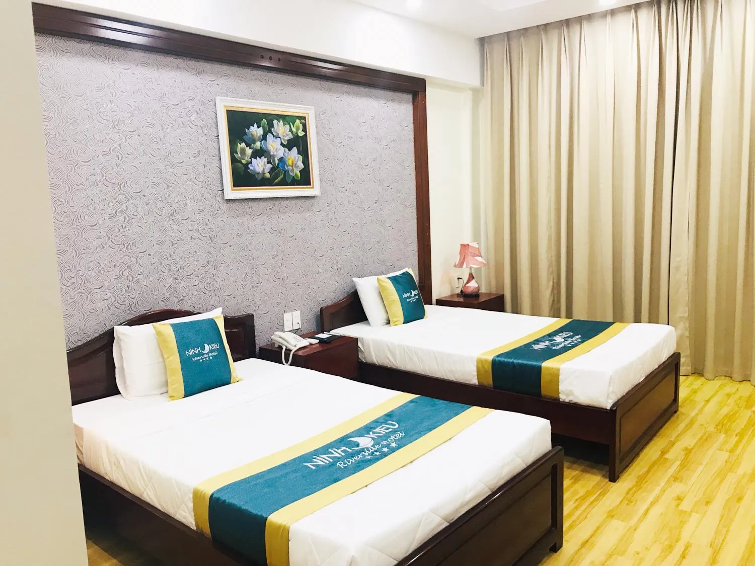 Bed in Ninh Kieu Riverside Hotel
