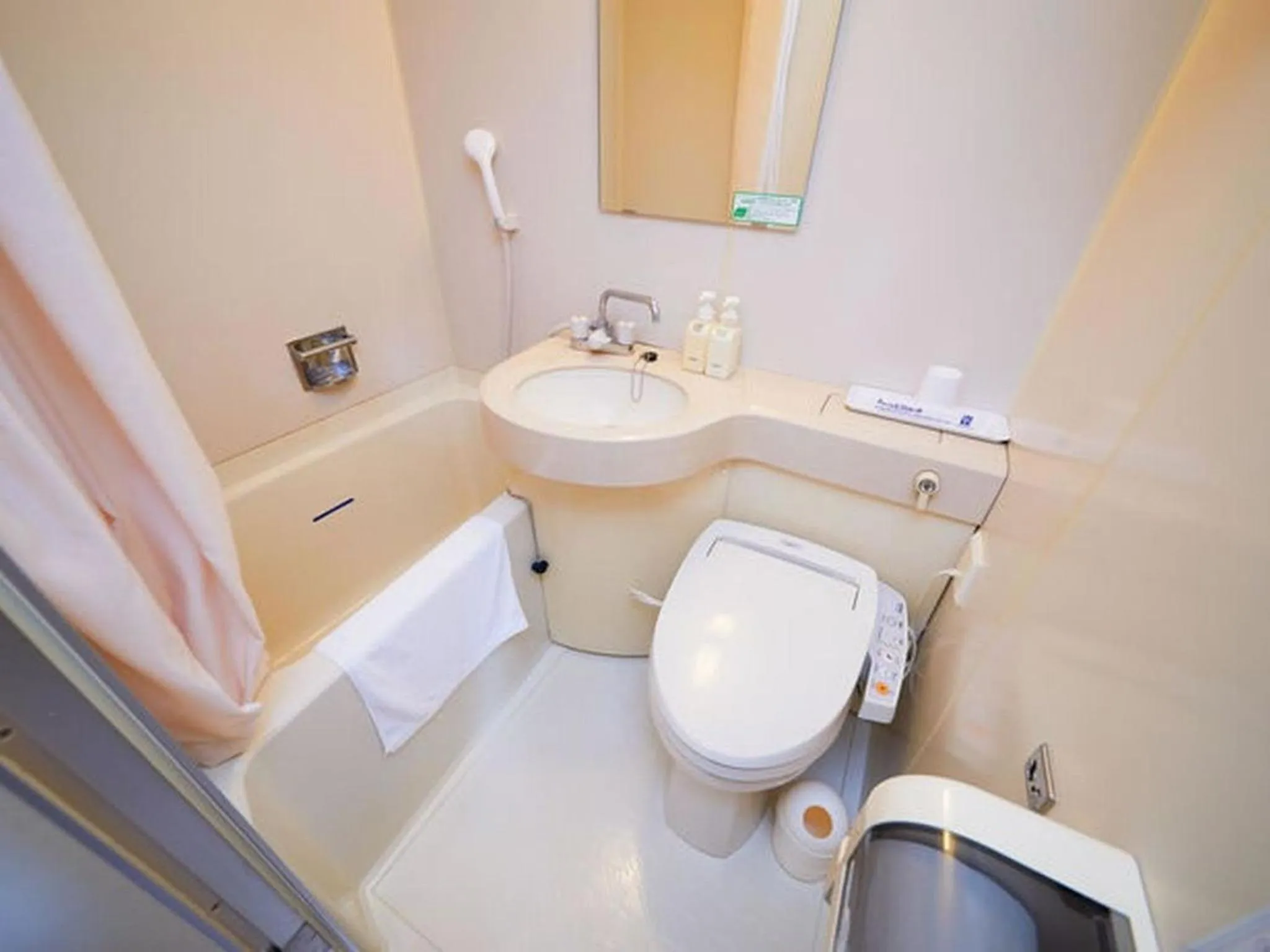 Photo of the whole room in Super Hotel Minamata