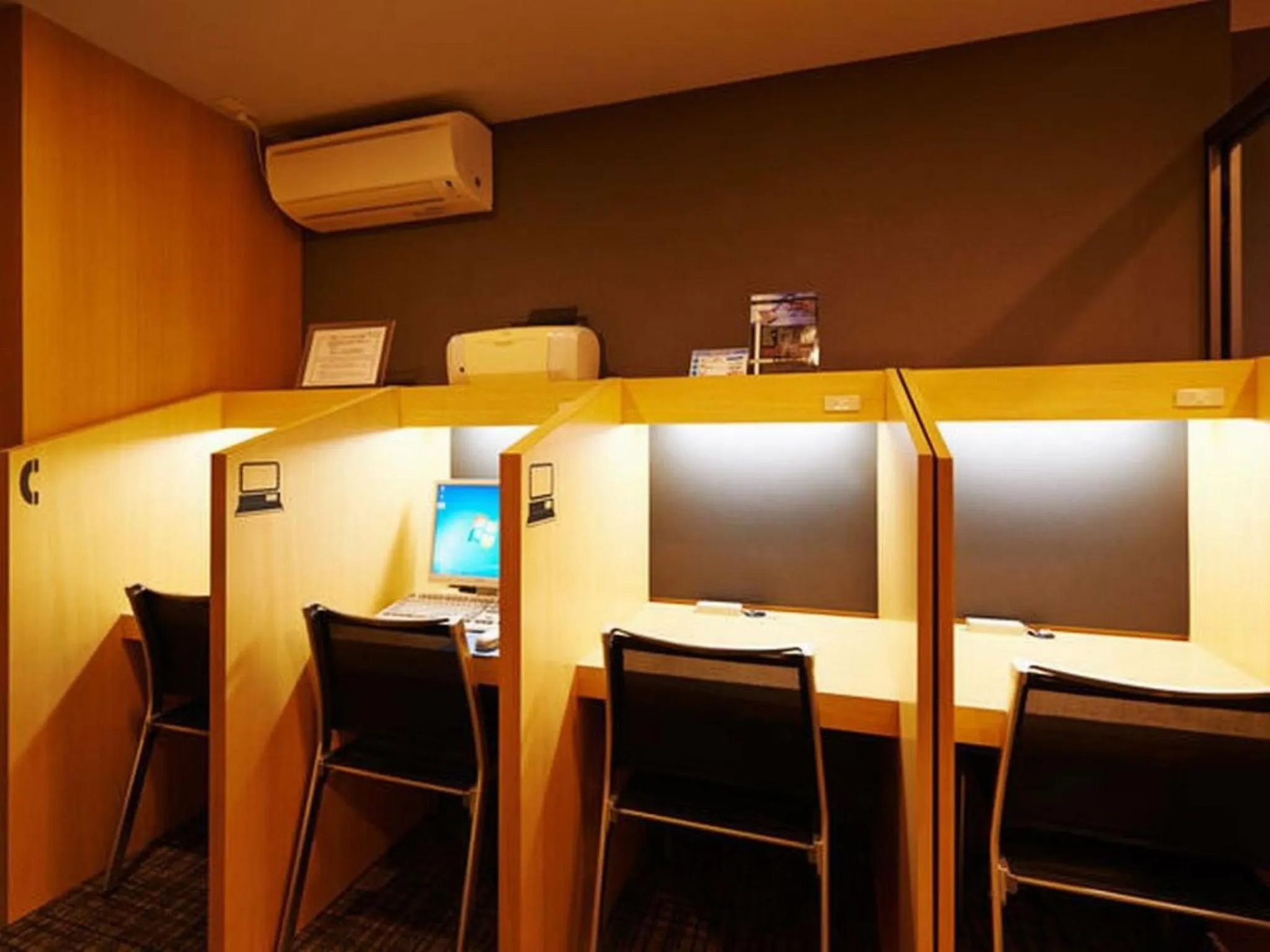 Business facilities in Super Hotel Minamata