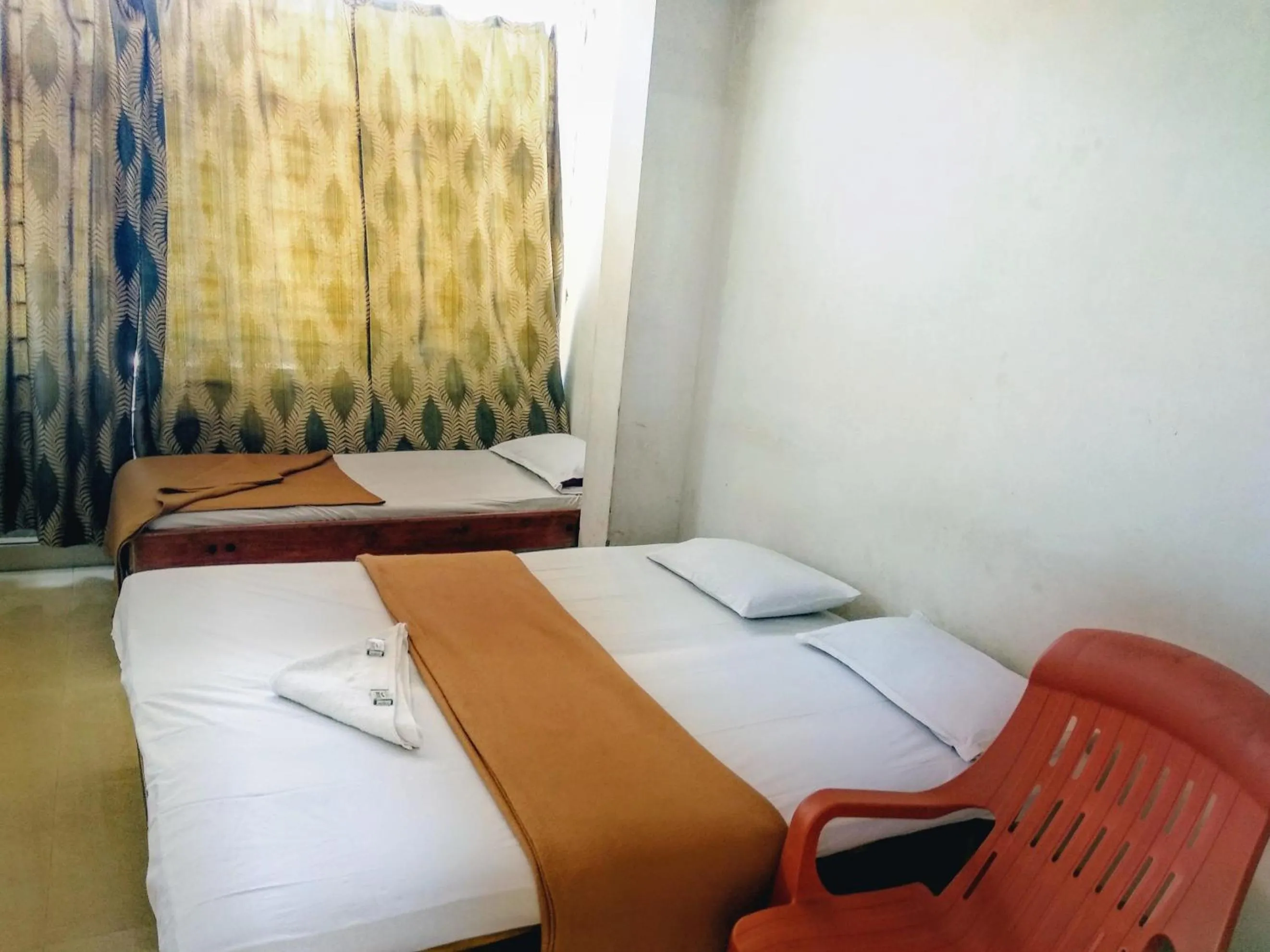Hotel Ashwini Lodge